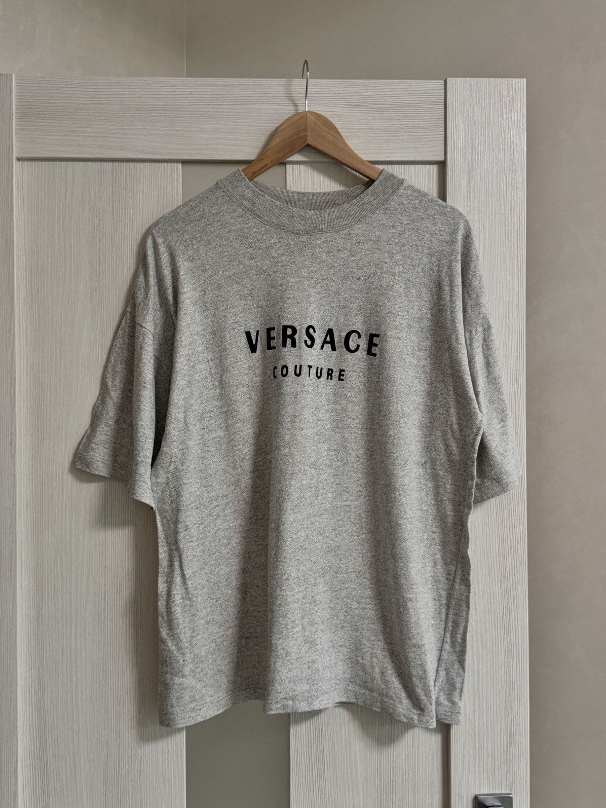 Versace Versace Jeans Couture Vintage tee t-shirt center logo Size US L / EU 52-54 / 3 - 3 Thumbnail