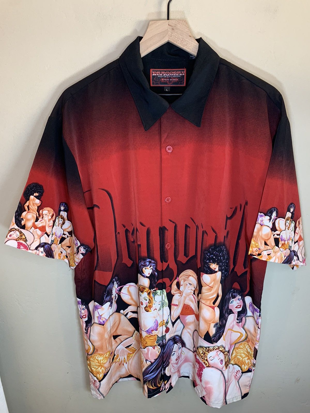 Dragonfly *RARE* Vintage Dragonfly Smut Series Vixens AOP Button Shirt Size US XL / EU 56 / 4 - 1 Thumbnail