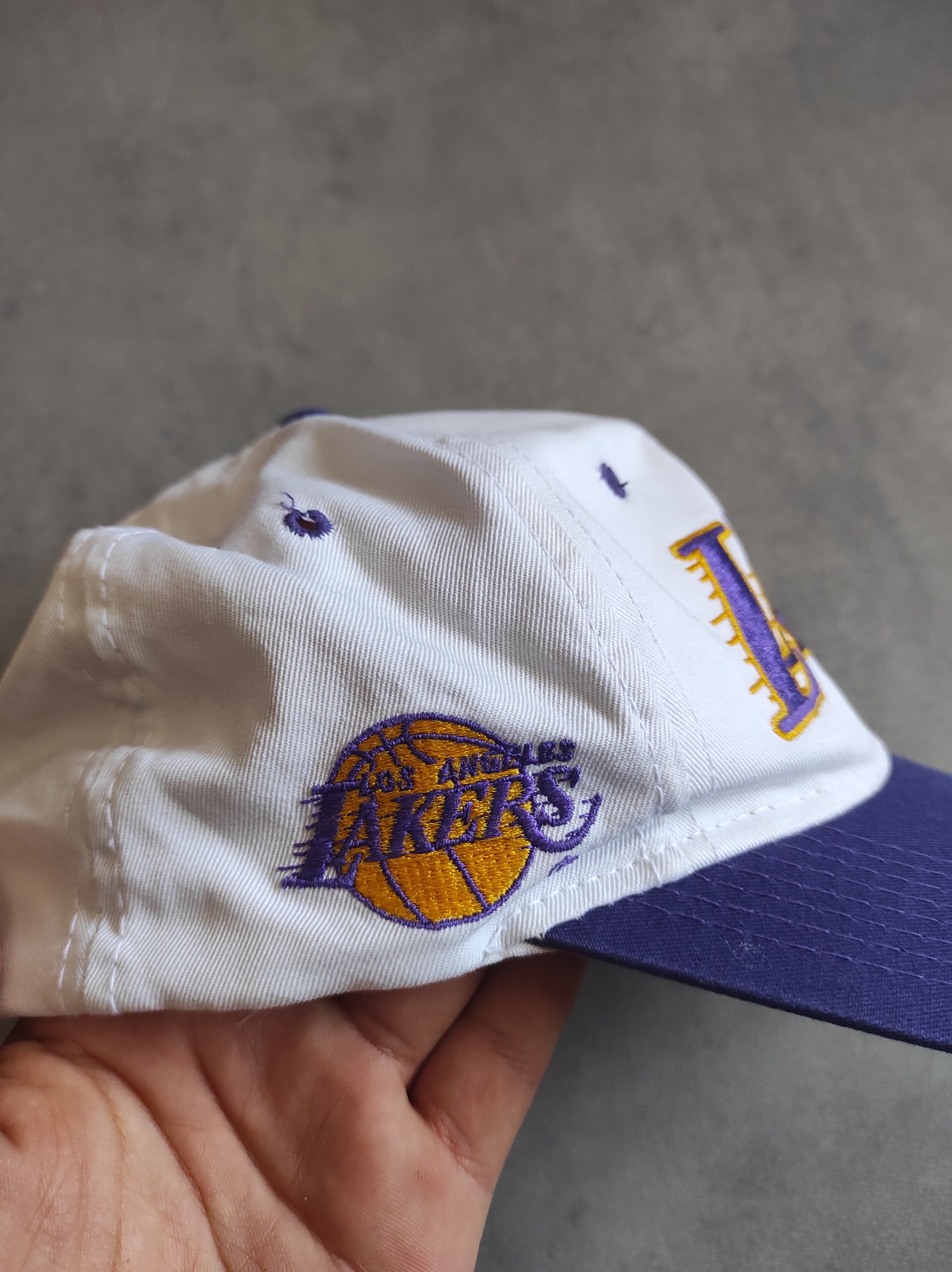 Sports Specialties Vintage Sports Specialties Lakers Wool Script Snapback Hat Size ONE SIZE - 2 Thumbnail