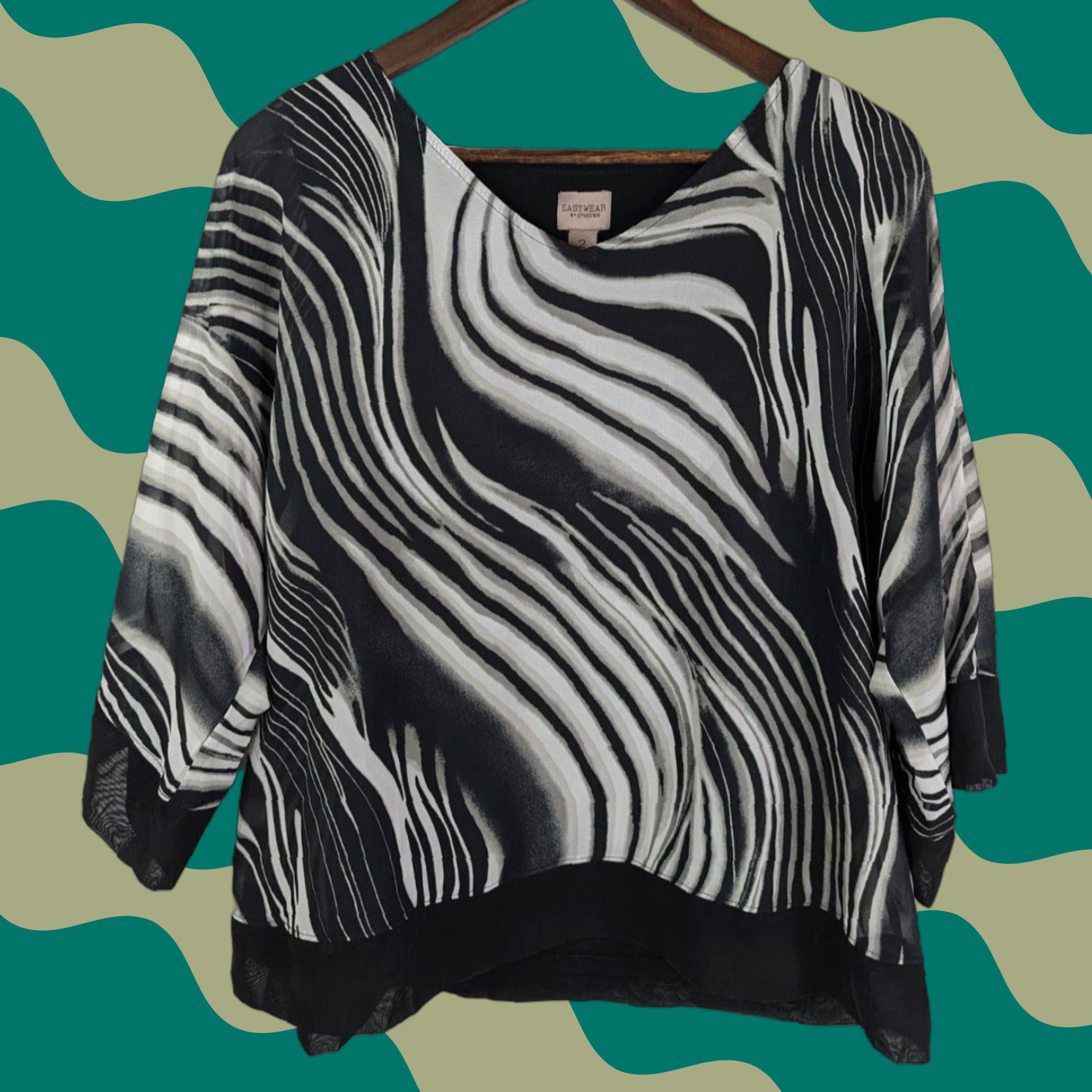 Vintage Chico's Easywear Blouse Shirt Zebra 3/4 Sleeve V-Neck Black L Women Size L / US 10 / IT 46 - 1 Thumbnail