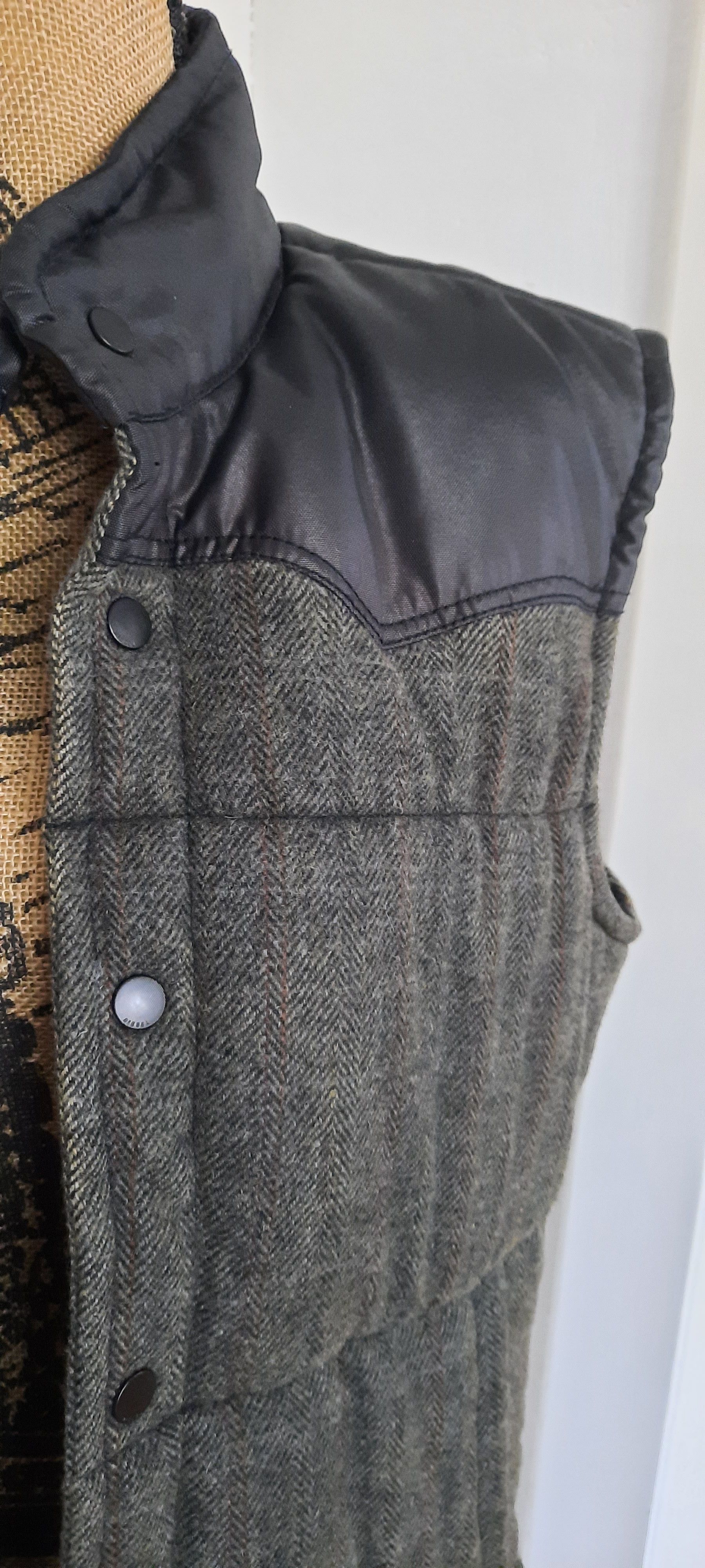 Diesel DIESEL Vest Jacket Sleeveless Padded L Size US L / EU 52-54 / 3 - 3 Thumbnail