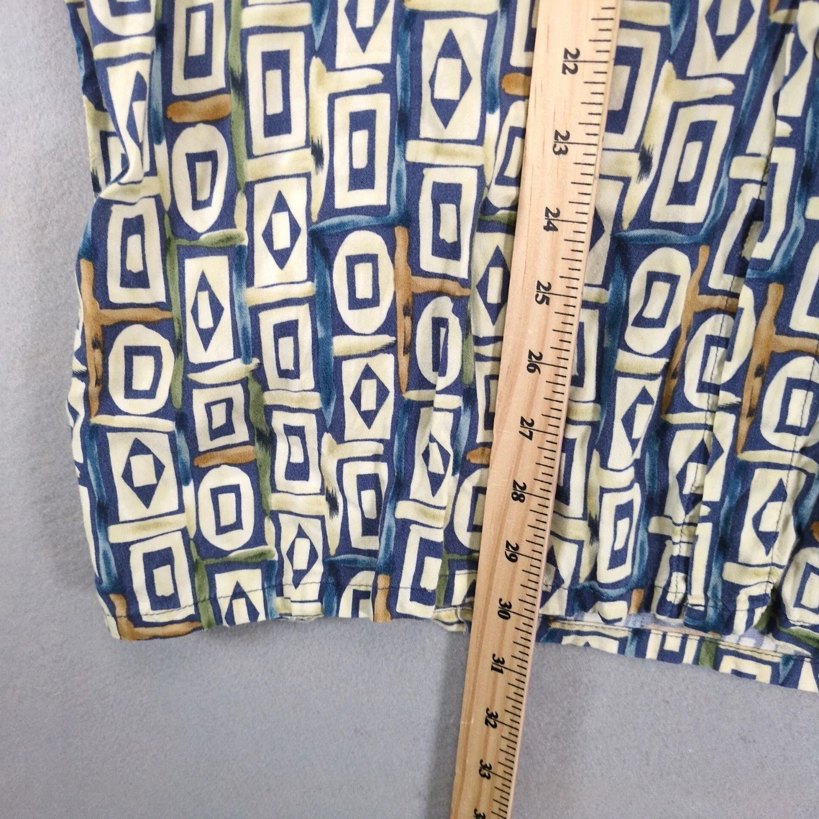 Pierre Cardin Vtg Pierre Cardin Tribal Geometric Shirt Men's XL Button Up Size US XL / EU 56 / 4 - 6 Thumbnail