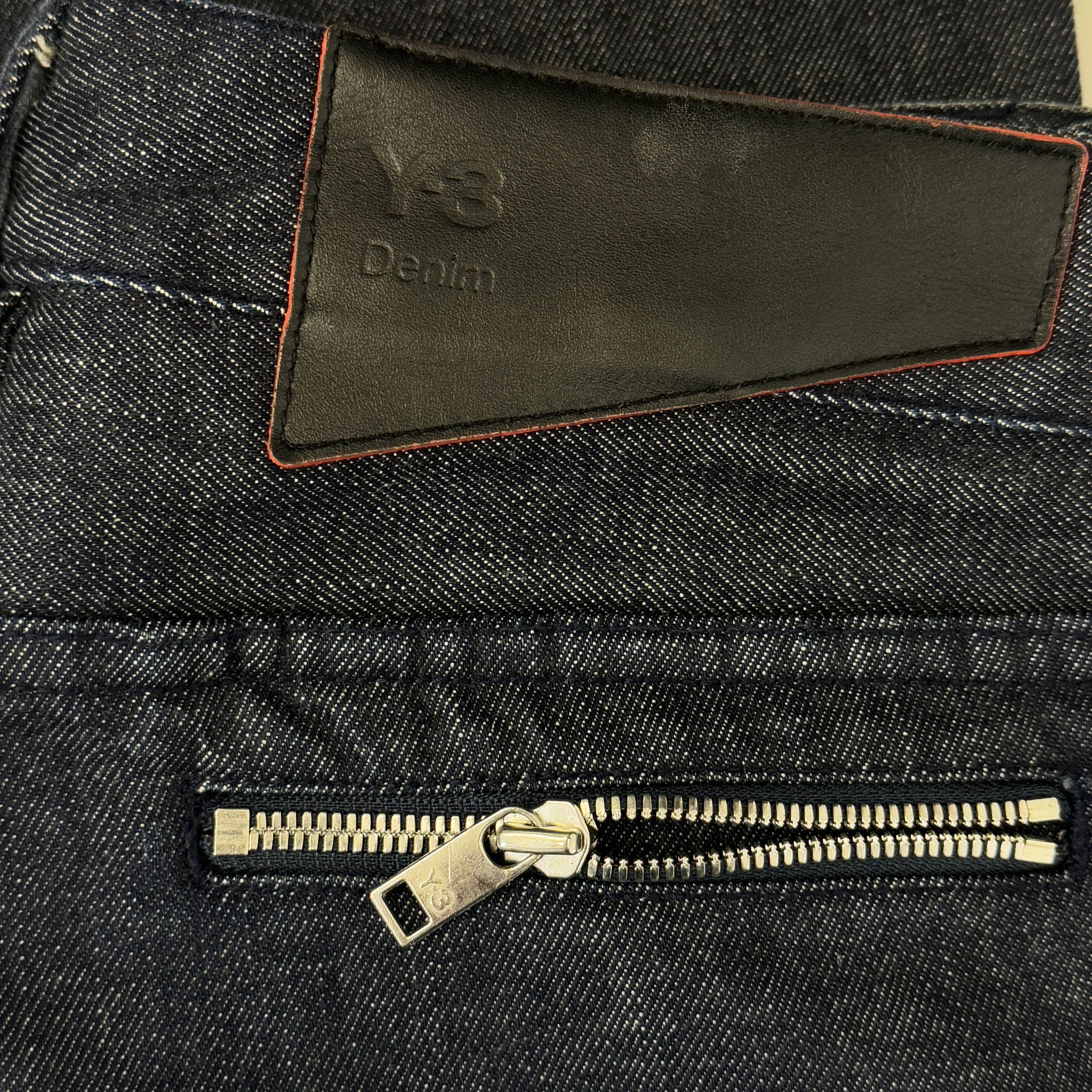 Y-3 jeans with zip pocket at the back Size 28" / US 6 / IT 42 - 6 Thumbnail