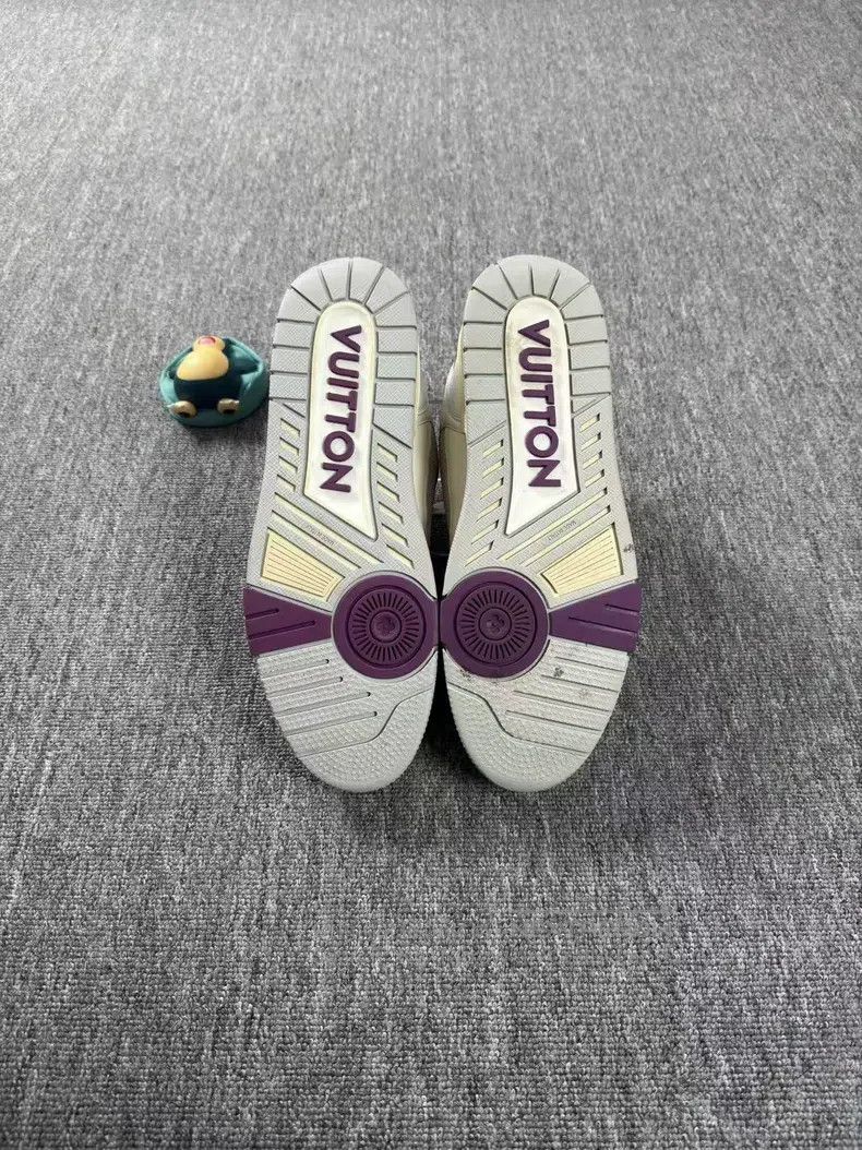 Louis Vuitton Louis Vuitton Trainer White and Purple Velcro shoes Size US 10 / EU 43 - 4 Thumbnail