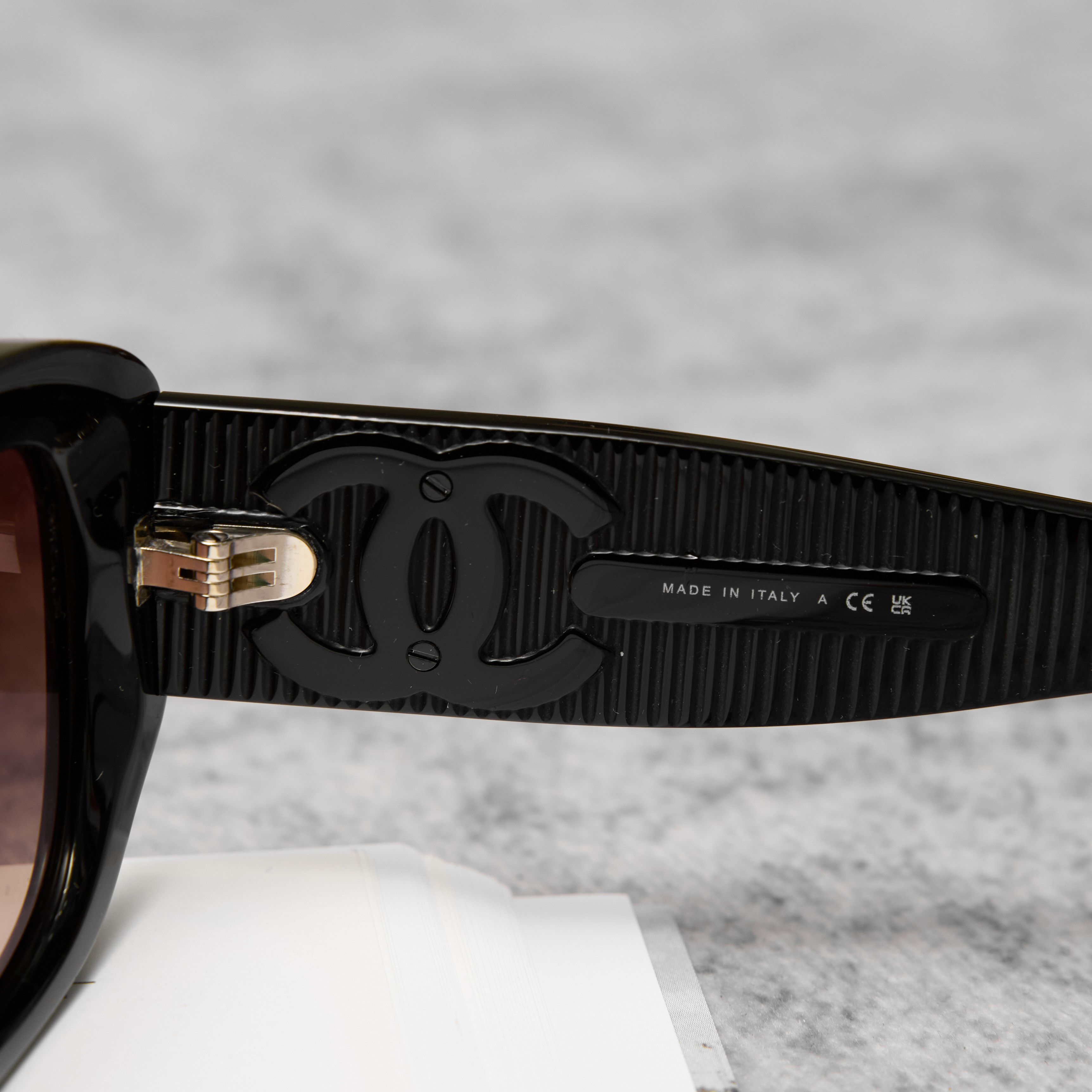 CHANEL 0CH5493 C622S5 Sunglasses