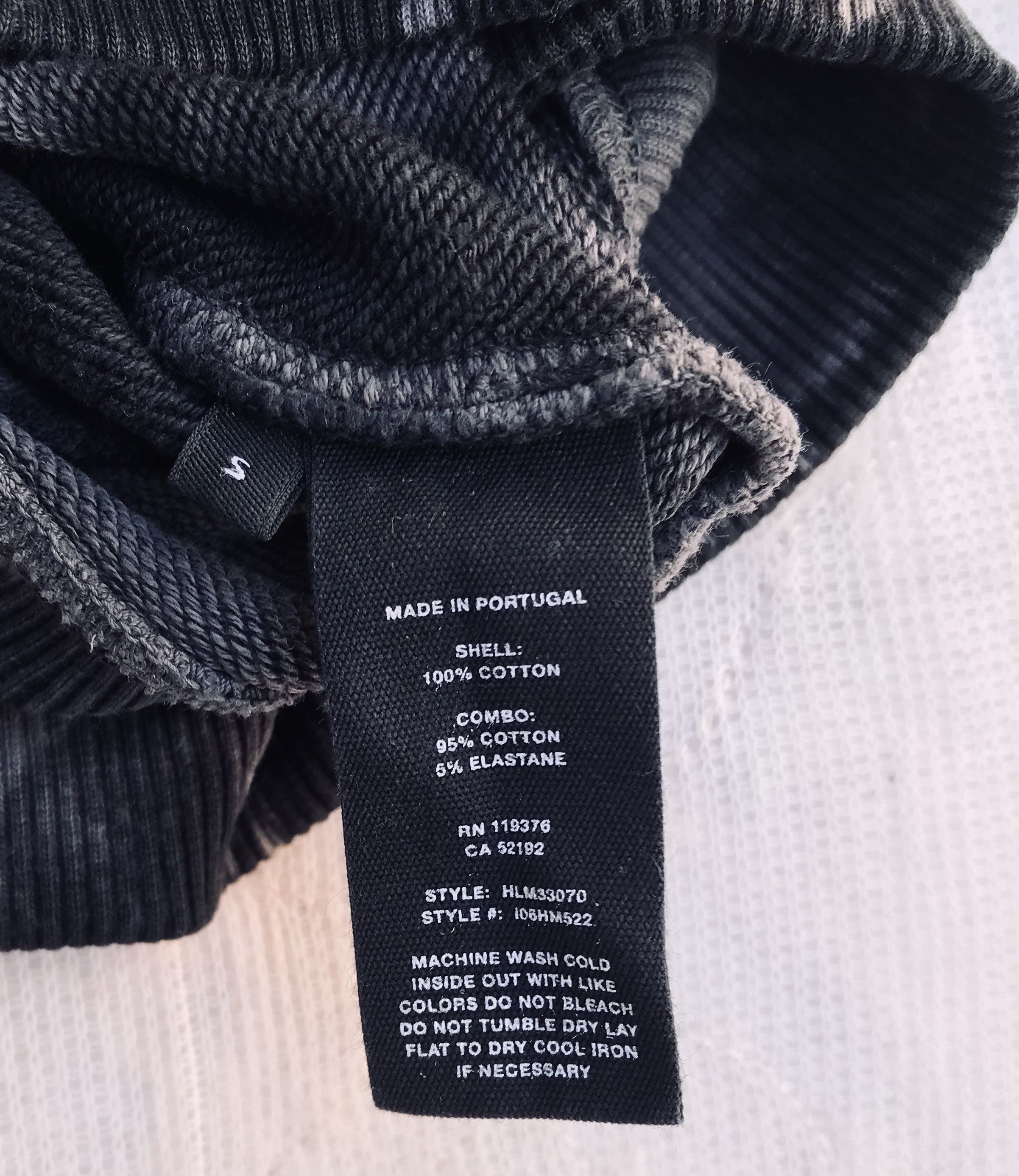 Helmut Lang Helmut Lang Tie Dye Logo Hoodie Sweatshirt Pullover Men’s Size US S / EU 44-46 / 1 - 10 Thumbnail