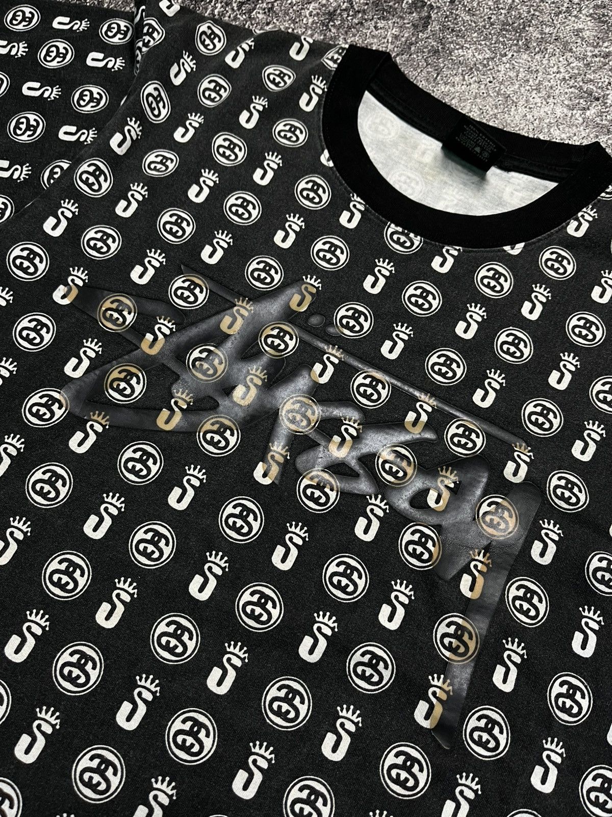 Stussy Stussy Crown And Link Logo Black T-Shirts Size US M / EU 48-50 / 2 - 2 Thumbnail