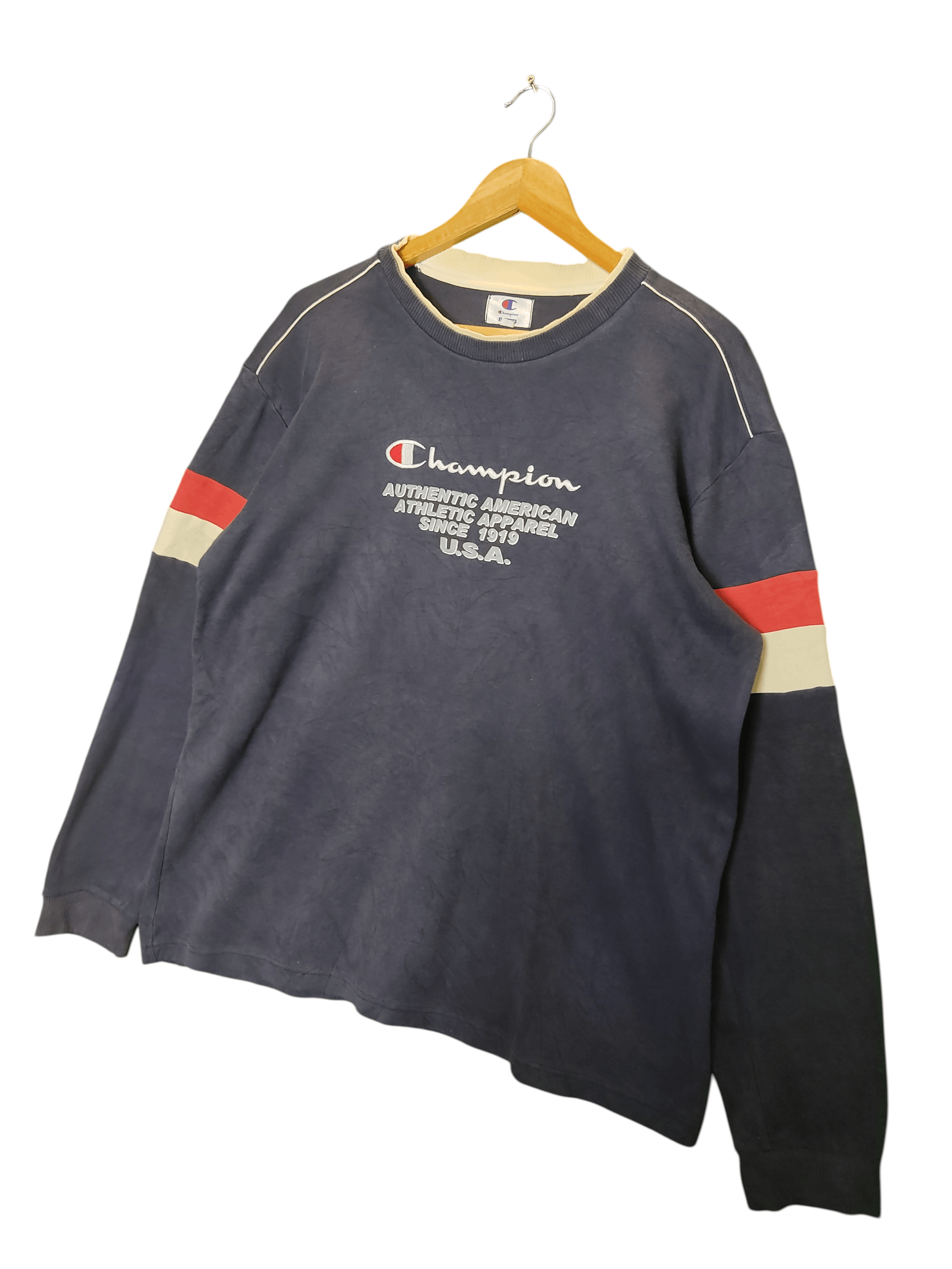 Champion Vintage Champion Crewneck sweatshirt Size US L / EU 52-54 / 3 - 3 Thumbnail