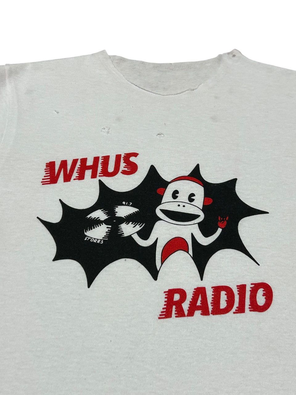 Vintage 1979 THRASHED WHUS RADIO T-SHIRT Size US S / EU 44-46 / 1 - 2 Thumbnail