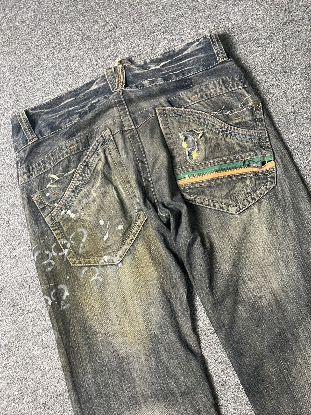 Japanese Brand ULTIMAX PAINT SPLASHED FLARED JEANS (103) Size US 34 / EU 50 - 12 Thumbnail