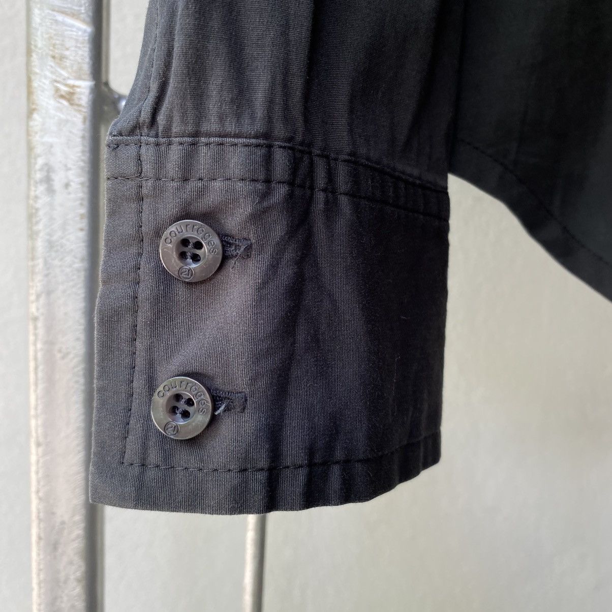 Courreges Courreges Black Fitted Elegant Collar Shirt Size XS / US 0-2 / IT 36-38 - 9 Thumbnail