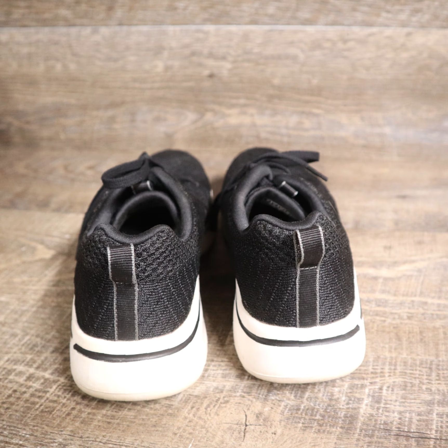 SKECHERS Skechers 124403 Fabric Low & Mid Tops Lace Up Walking Black Size 8 Size ONE SIZE - 4 Thumbnail