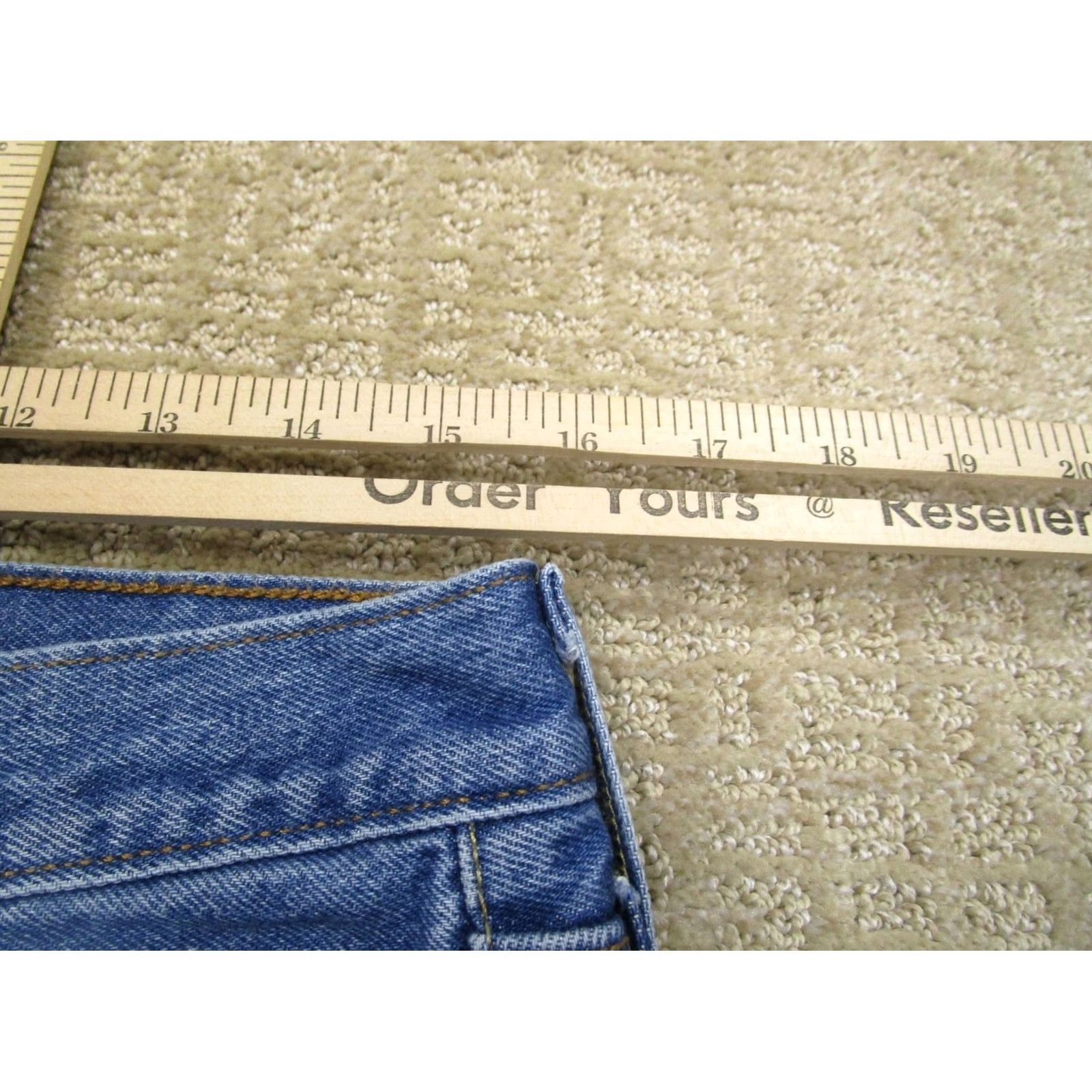 Levi's Levi's 501 Jeans Women 31x30 Light Blue Button Fly Distressed Pockets Logo 501 Model Jeans Mens Womens Boys Girls Size 24" / US 00 / IT 34 - 6 Thumbnail