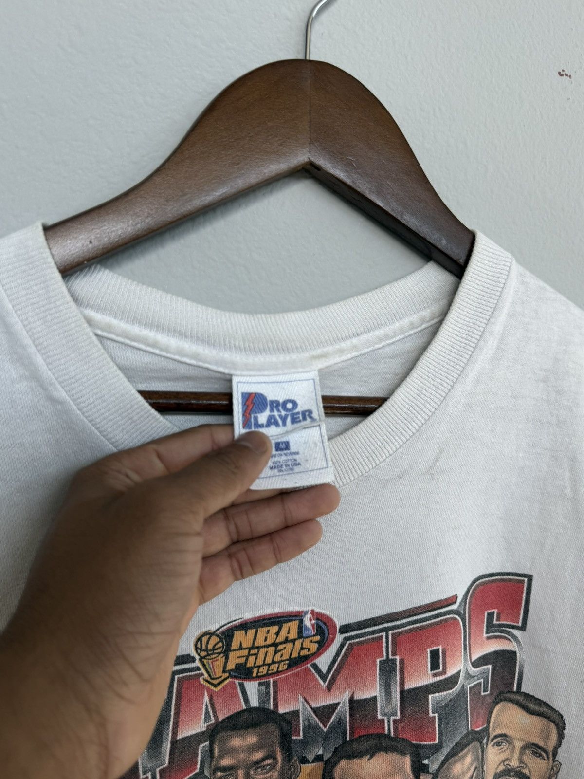 Other 1996 NBA FINALS single stitch Chicago Bulls Tee Size US M / EU 48-50 / 2 - 4 Thumbnail