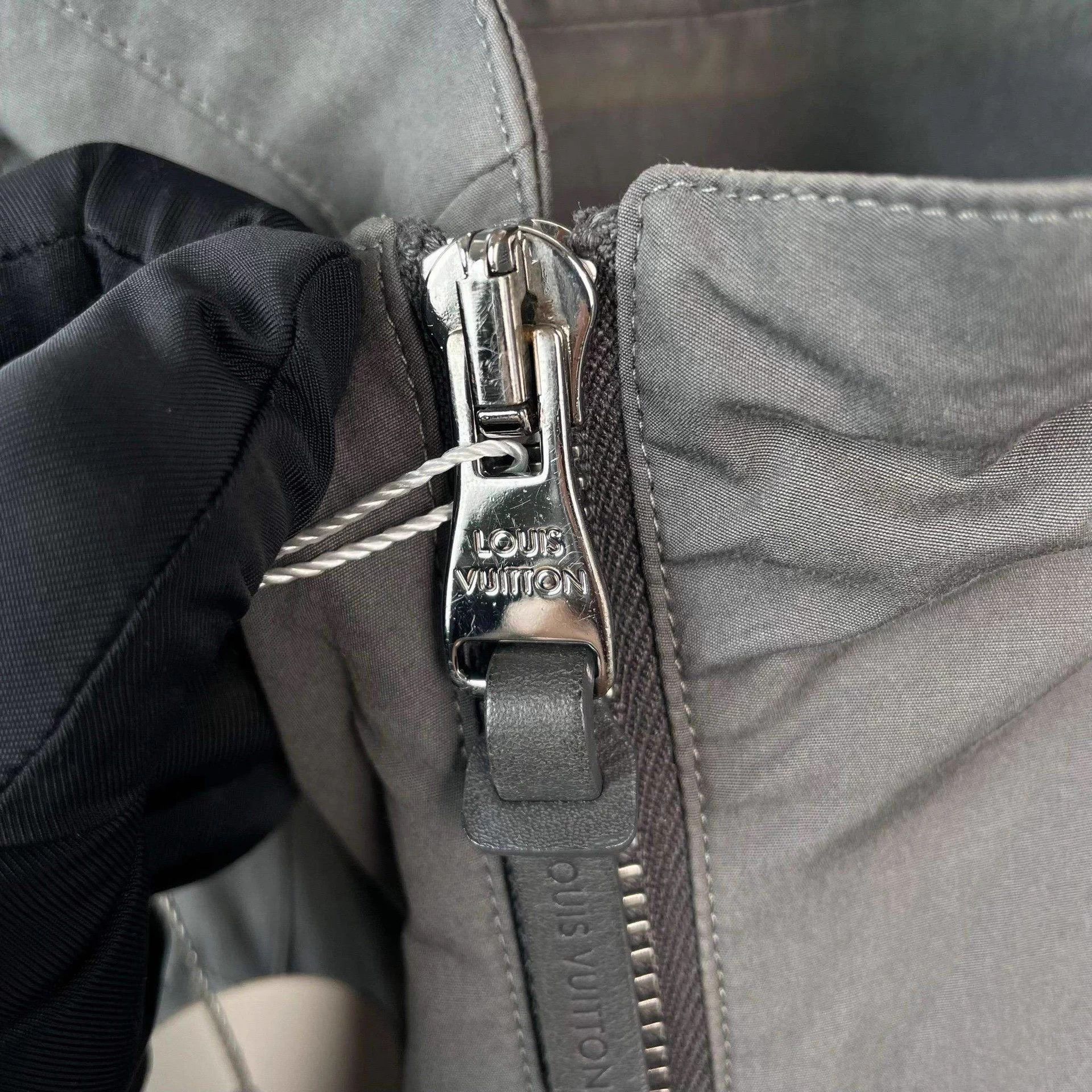 Louis Vuitton LV vest size 54 Size US L / EU 52-54 / 3 - 6 Thumbnail