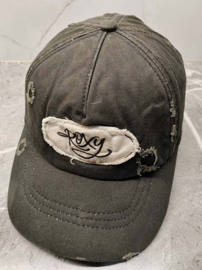Quicksilver Vintage Roxy Distressed Style Cap Hat Size ONE SIZE - 1 Thumbnail