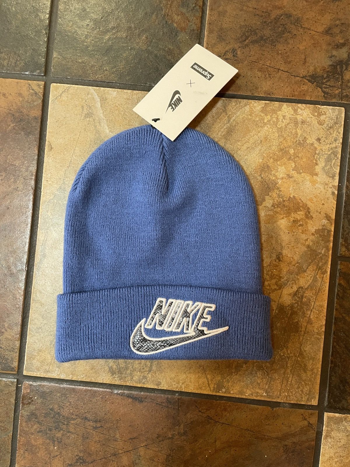 Nike × Supreme Supreme X Nike Snakeskin Beanie Size ONE SIZE - 2 Thumbnail