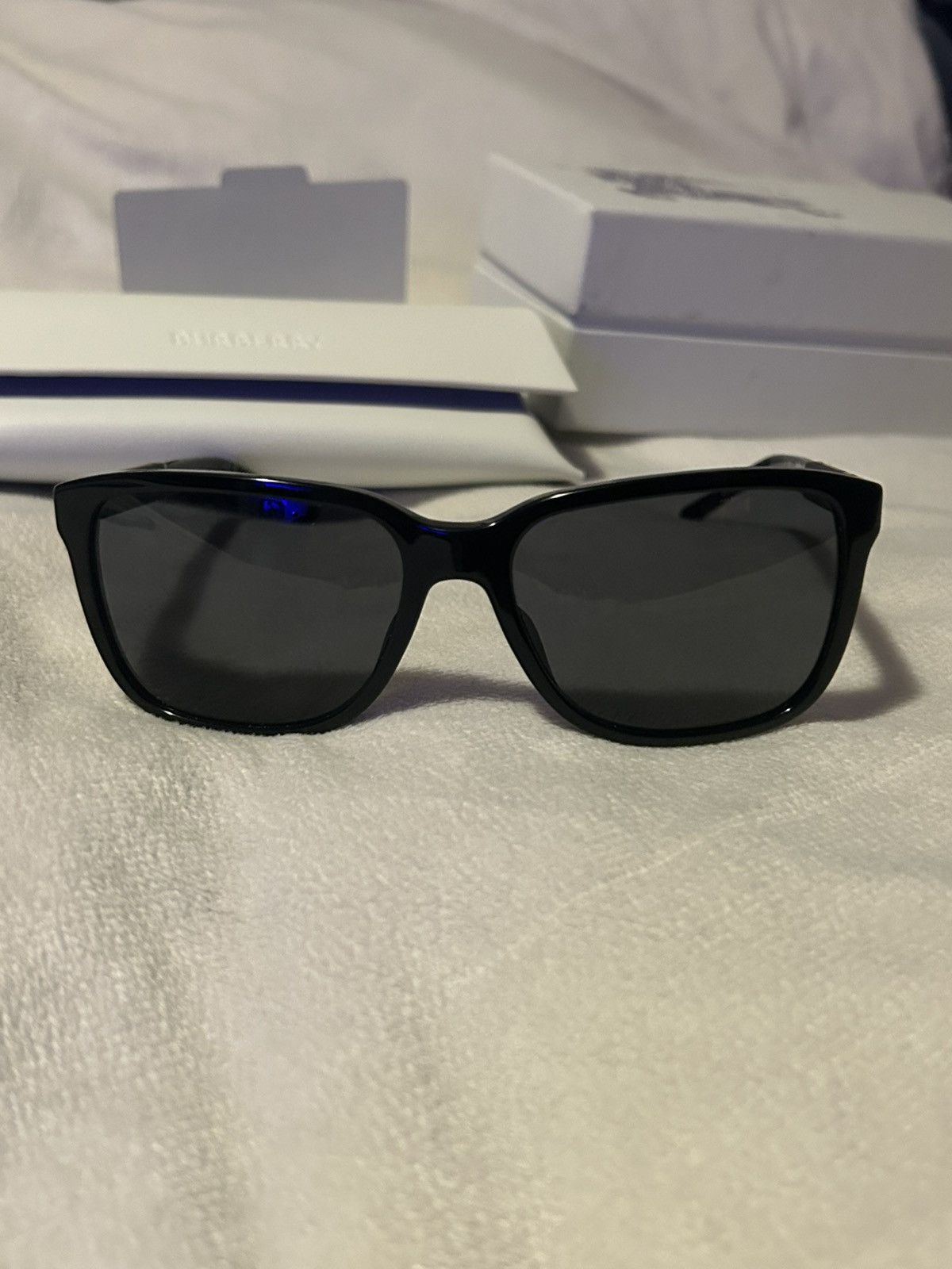 Burberry Burberry 4181 sunglasses brand new Size ONE SIZE - 6 Thumbnail