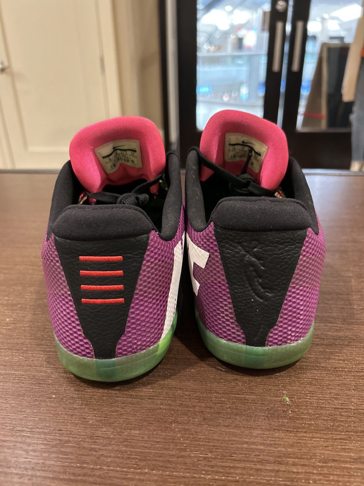 Nike Nike Kobe 11 EM Low ‘Mambacurial’ Size US 13 / EU 46 - 6 Thumbnail