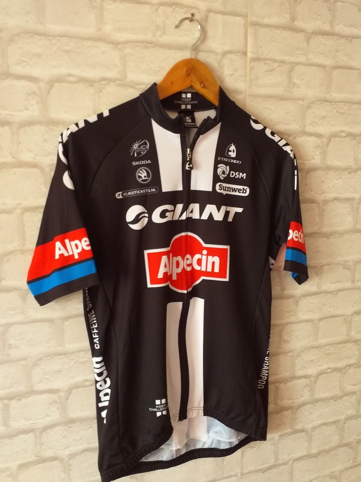 Giant Cycling Shirt Giant Alpecin L Size US L / EU 52-54 / 3 - 2 Thumbnail