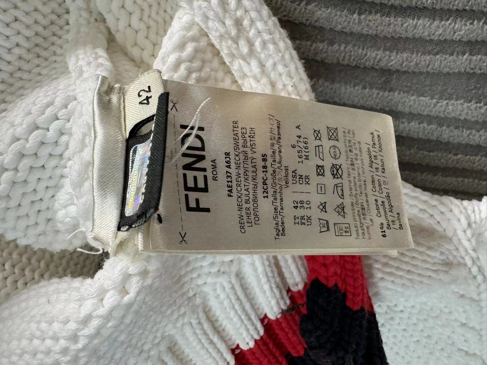 Fendi Fendi crewneck sweater Size M / US 6-8 / IT 42-44 - 3 Thumbnail