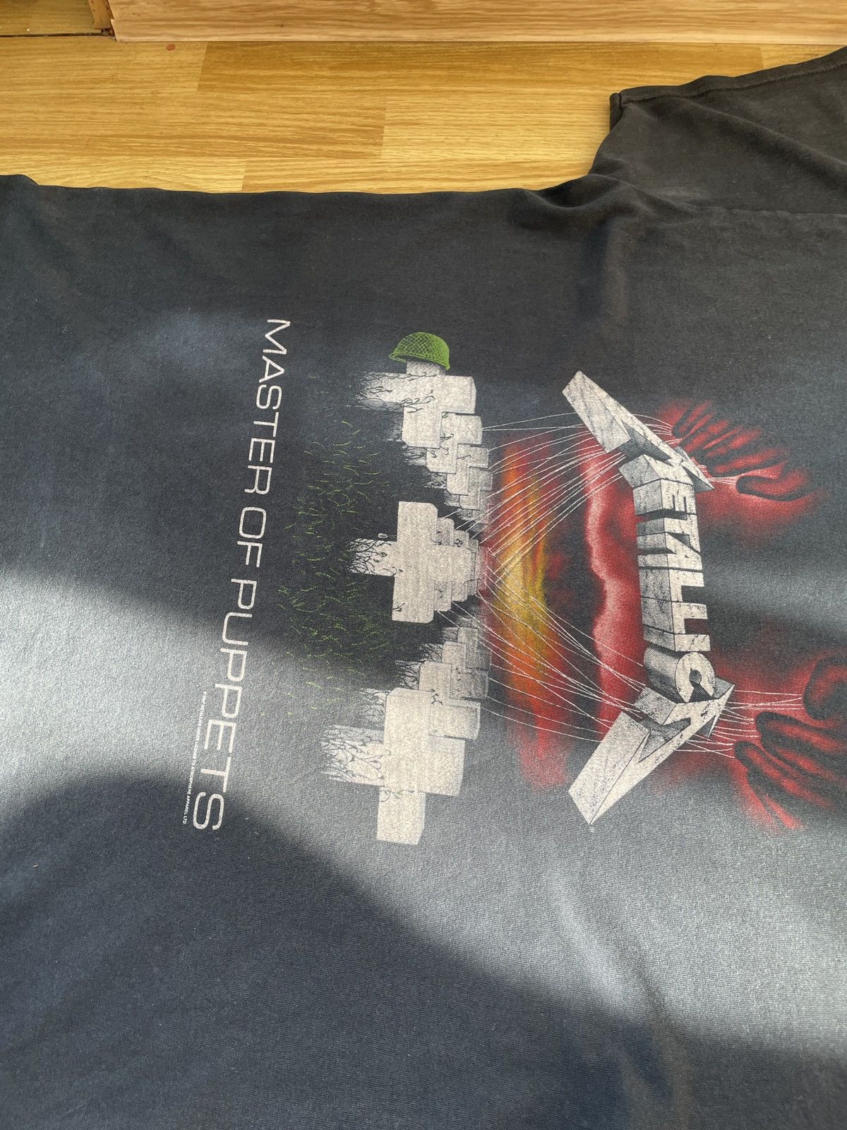 Metallica Vintage Faded Metallica Master of Puppets 2007 T shirt Size US XL / EU 56 / 4 - 4 Thumbnail