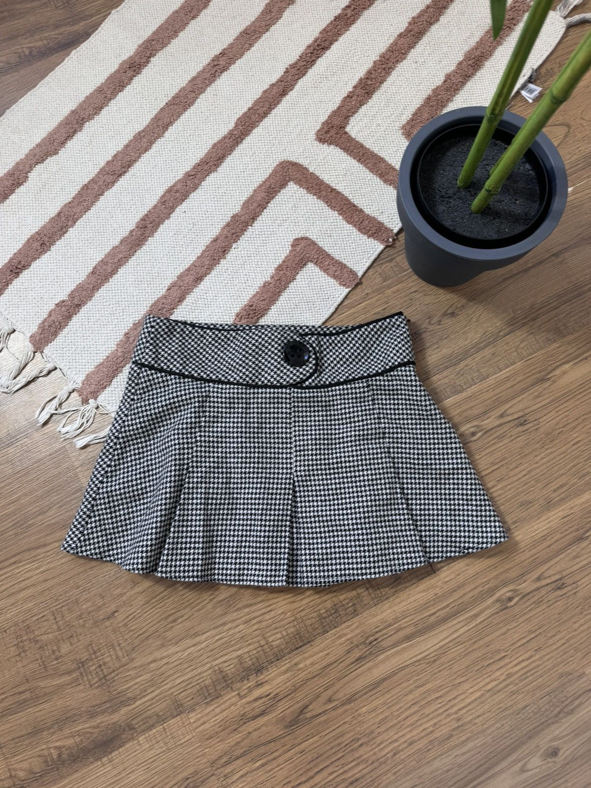 Morgan Homme × Vintage VINTAGE MORGAN SCHOOL STYLE 2000s MINI SKIRT Size 28" / US 6 / IT 42 - 3 Thumbnail