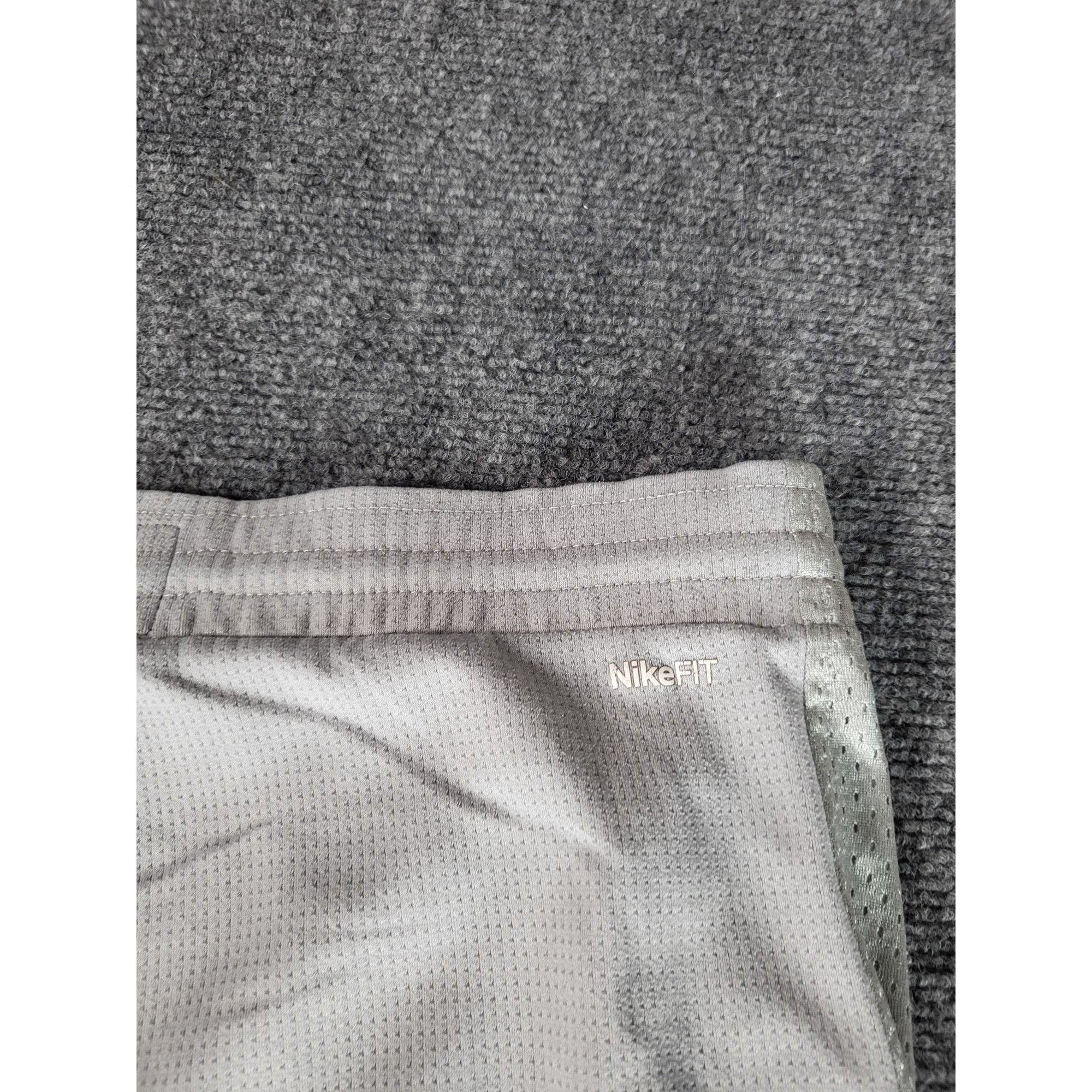 Nike Nike Fit Dry Basketball Shorts Men Sz L Gray Drawstring Casu Size US 38 / EU 54 - 9 Thumbnail