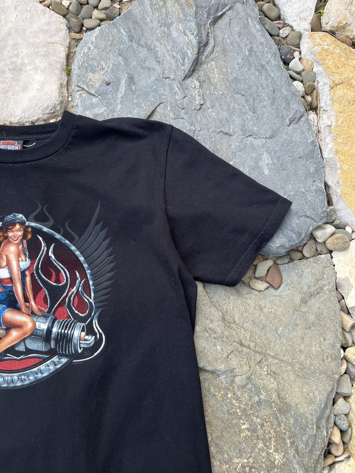 Harley Davidson × Vintage Vintage Harley-Davidson Luxembourg girl lady spark plug tee Size US L / EU 52-54 / 3 - 4 Thumbnail