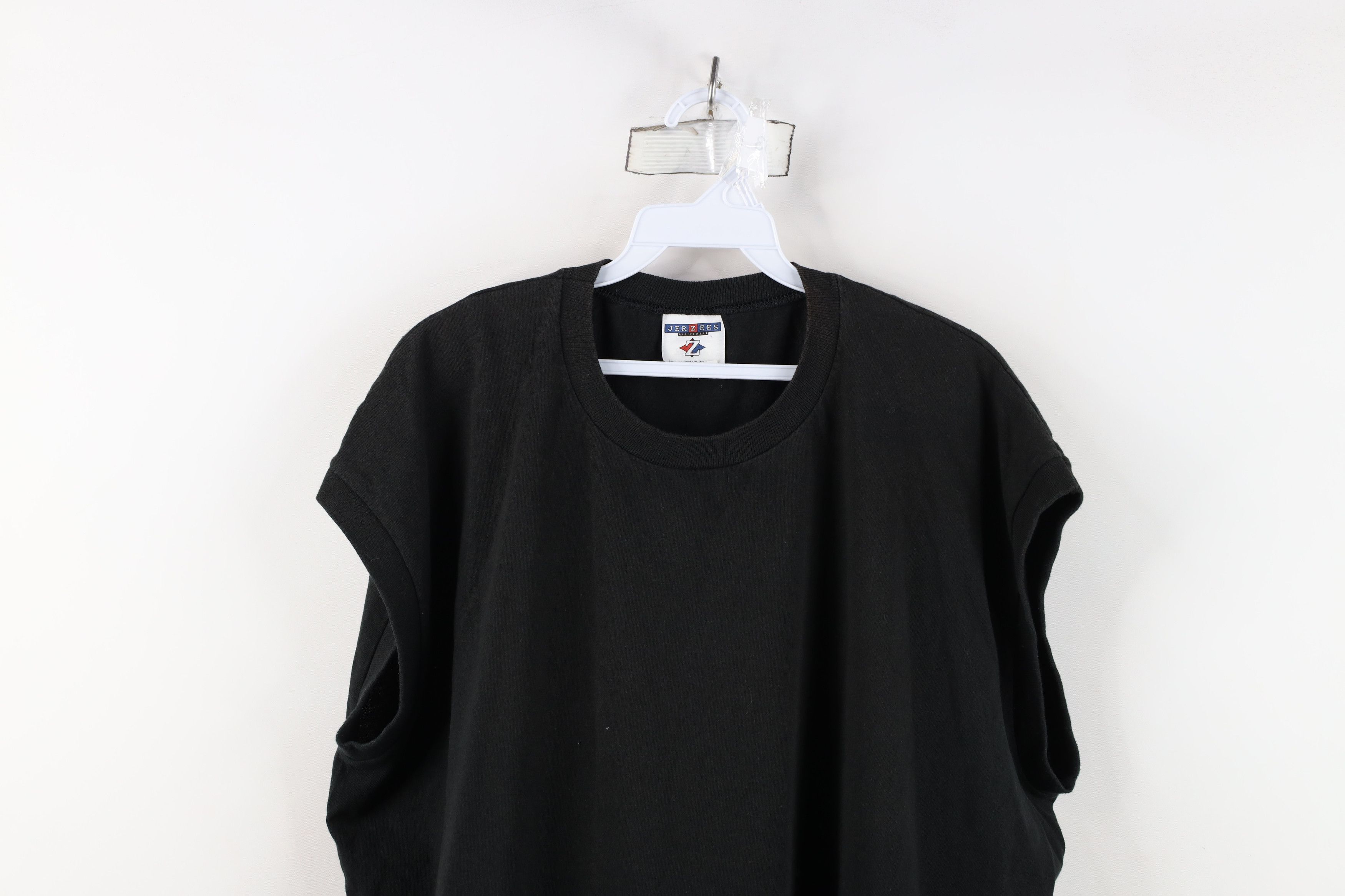 Vintage Vintage 90s Streetwear Heavyweight Sleeveless Muscle T-Shirt Size US XL / EU 56 / 4 - 2 Thumbnail