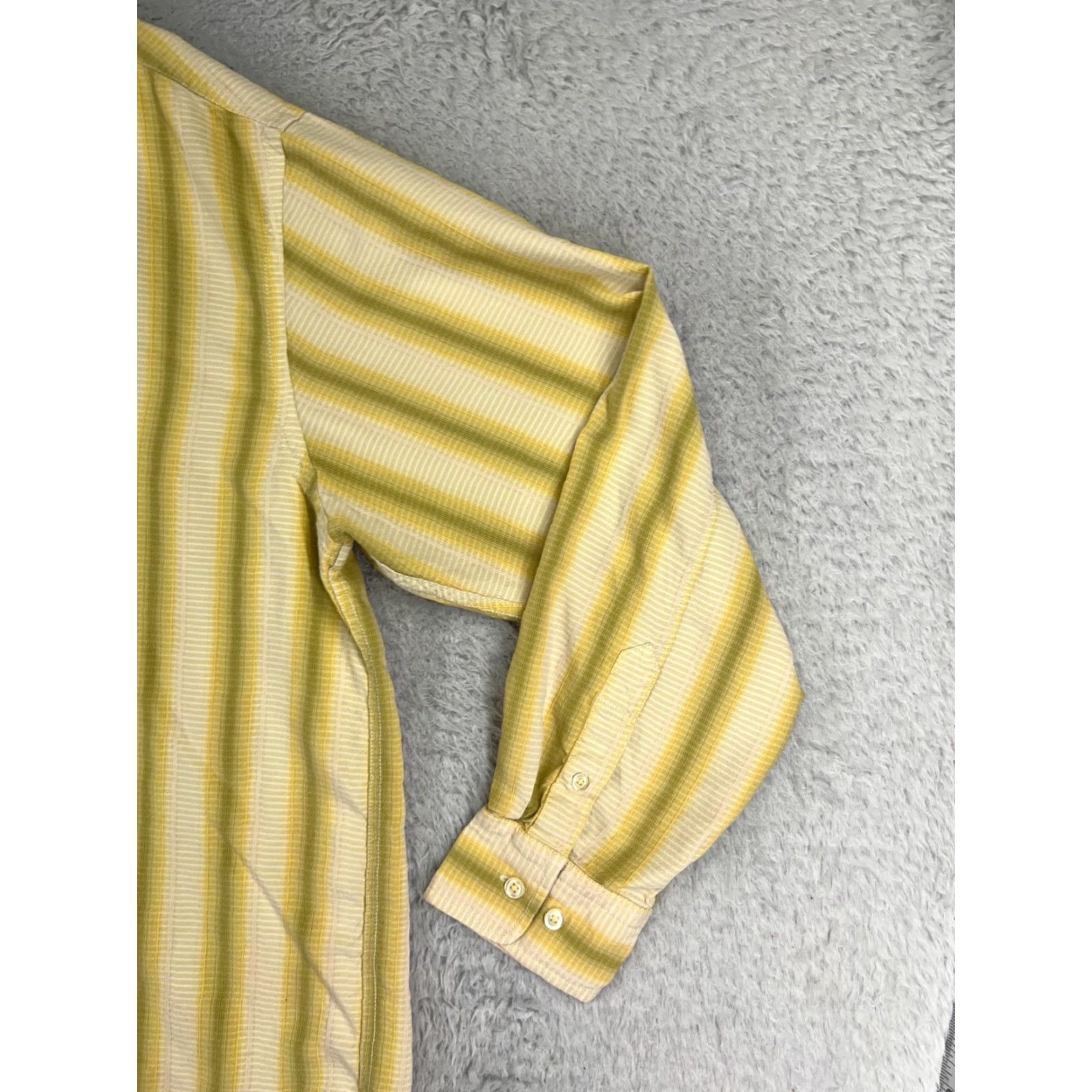 Tommy Bahama Tommy Bahama Shirt Men XL Yellow Green Stripe Silk Hawaiian Button-Up Short Sleeve Casual Beach Vacation Resort Aloha Size US XL / EU 56 / 4 - 2 Thumbnail