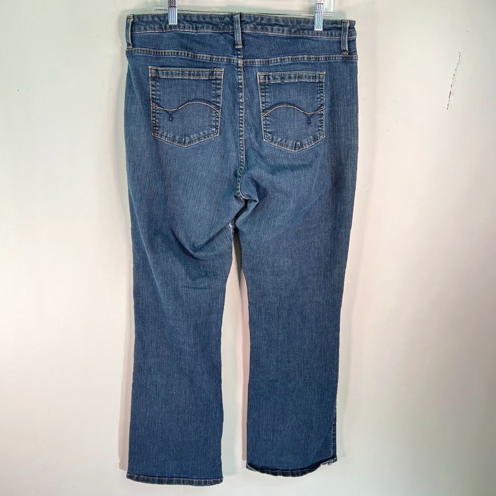 Lee Lee Jeans Women Blue Denim Straight Leg 36X32 Regular Rise 36 in Inseam 32 5-Pocket Comfort Pockets Button Closure Size 25" / US 0 / IT 36 - 2 Thumbnail