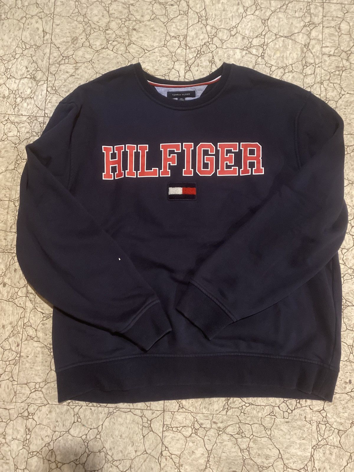 Tommy Hilfiger Tommy hilfiger navy crewneck Size US XXL / EU 58 / 5 - 1 Thumbnail