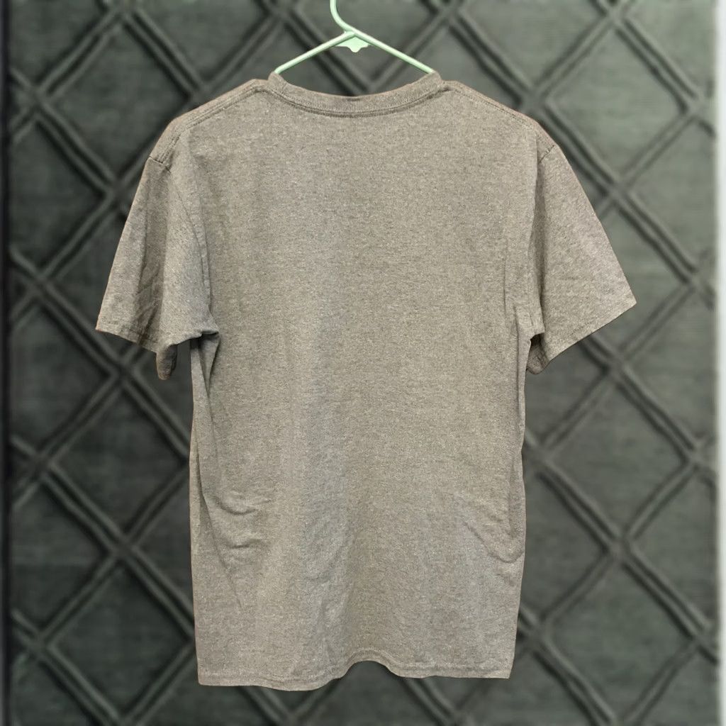 Vans VANS Shirt Men Medium Gray Graphic S/S 1504 T-Shirt Crew Neck Short Sleeve Logo Brand Mens Regular Size US M / EU 48-50 / 2 - 1 Thumbnail