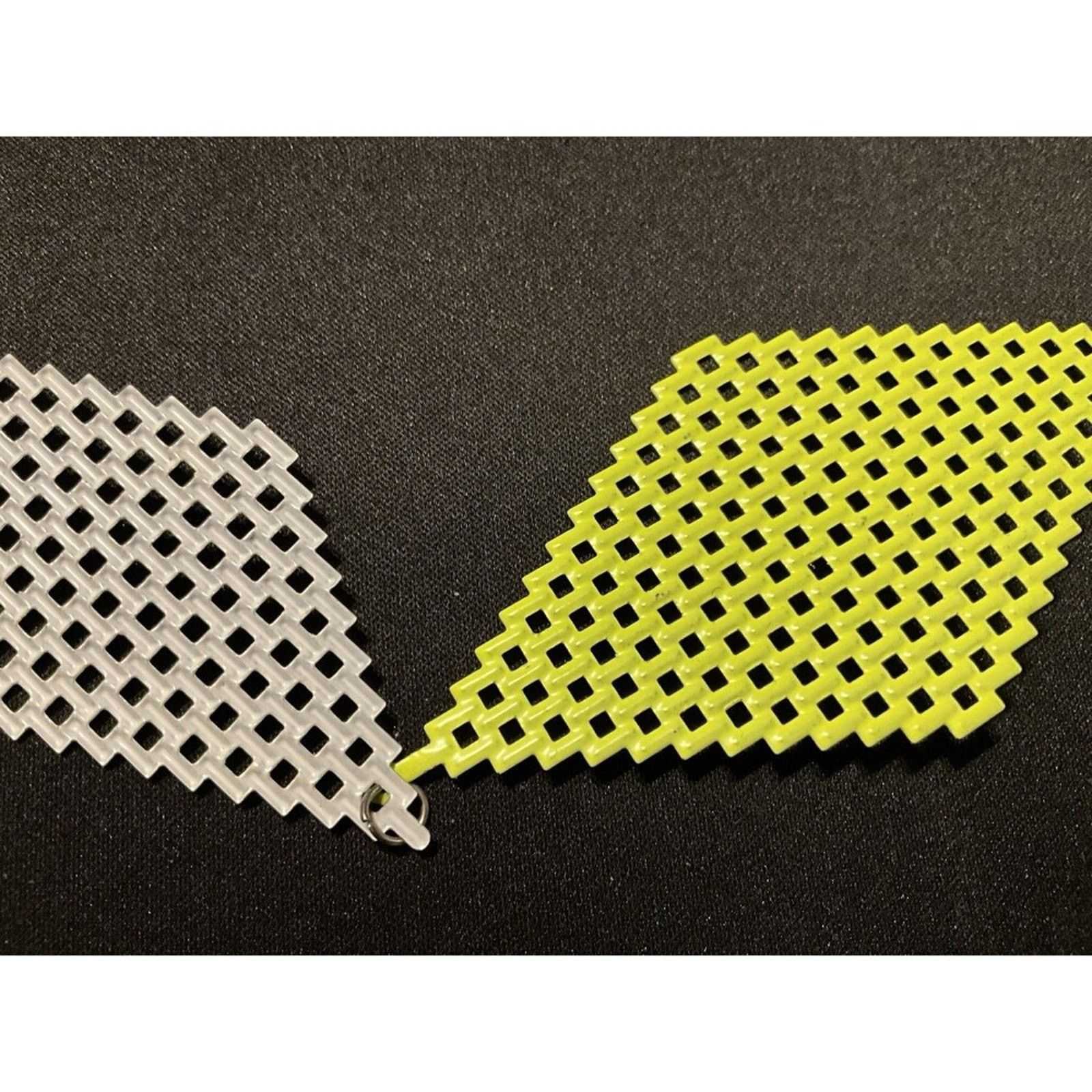 Other 1980’s Fluorescent Green 3 Triangle Panels 8.5in Honey Comb Size ONE SIZE - 4 Thumbnail