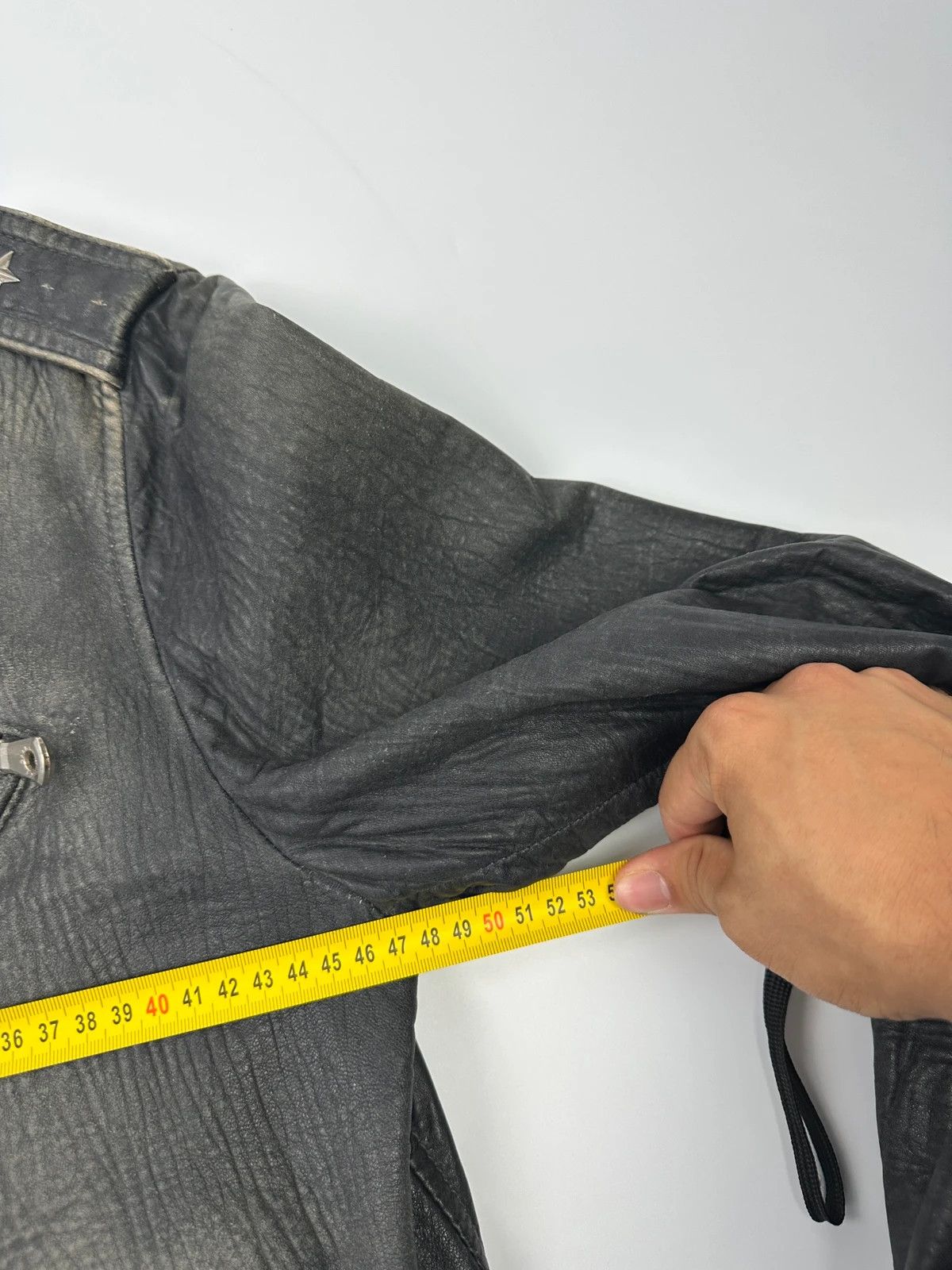 Dolce & Gabbana Dolce & Gabbana 00’s Grey Eroded Leather Faded Bomber Jacket Size US M / EU 48-50 / 2 - 17 Thumbnail