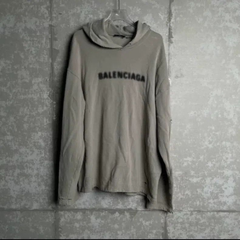 Balenciaga Balenciaga Gray Hole Hoodie Size US XS / EU 42 / 0 - 3 Thumbnail