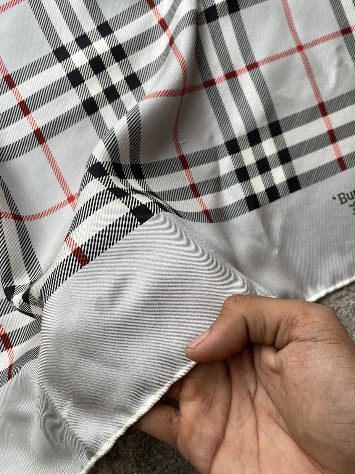 Burberry Vintage Burberry’s Silk Scarf Size ONE SIZE - 5 Thumbnail