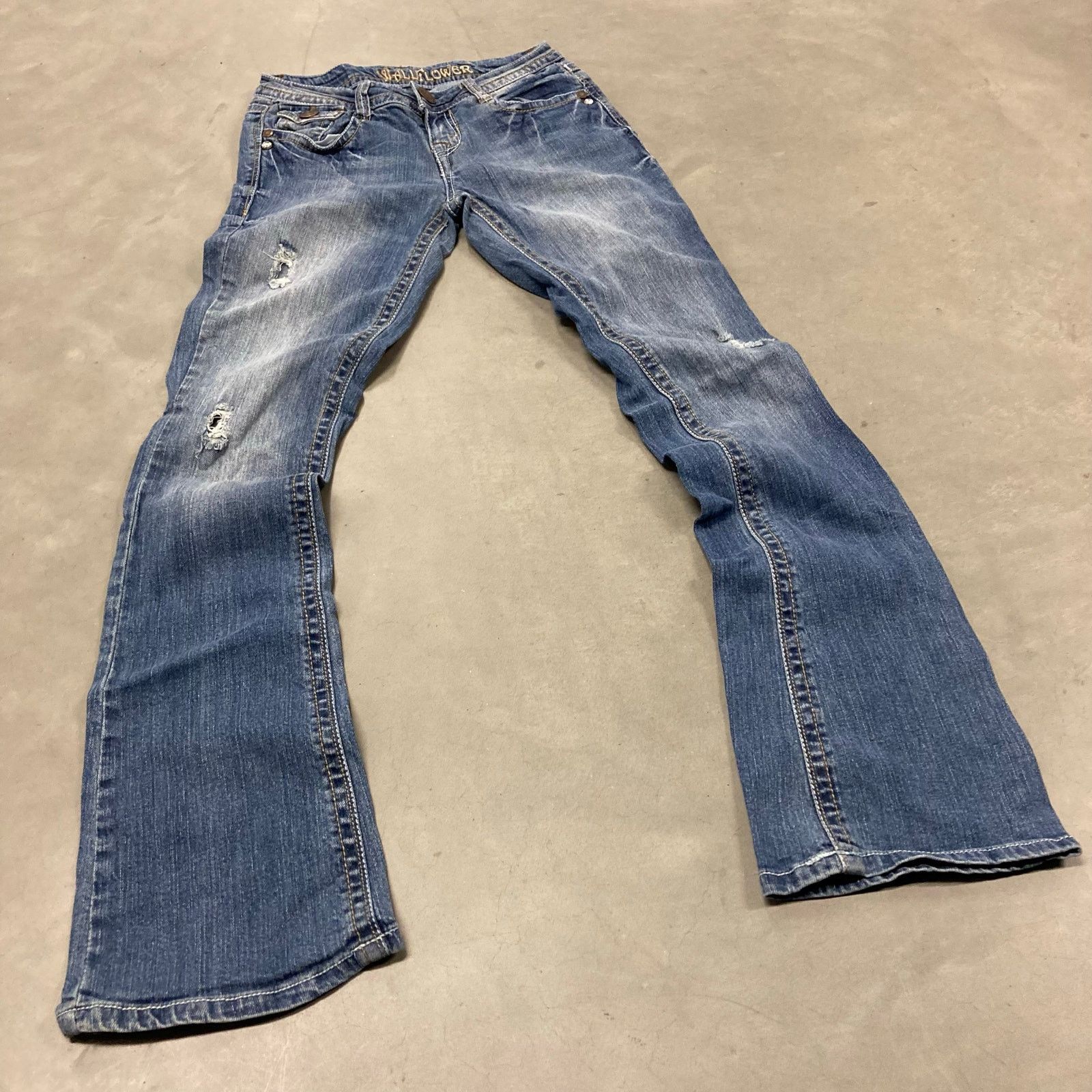 Vintage Y2K wallflower low rise bootcut Jeans 26x31 Size US 26 / EU 42 - 1 Thumbnail