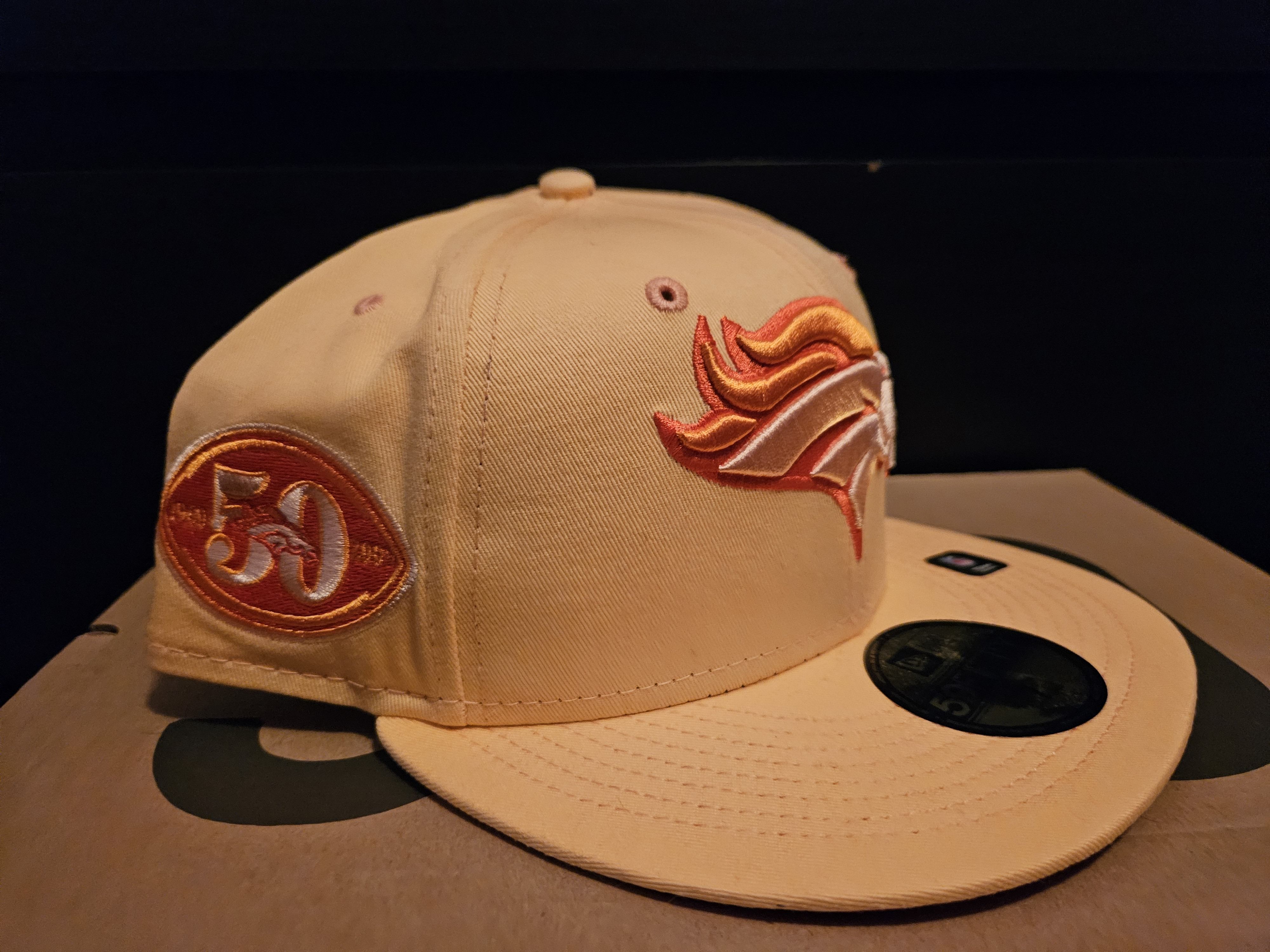 New Era Denver Broncos Hat 7 1/4 Size 34 - 1 Thumbnail