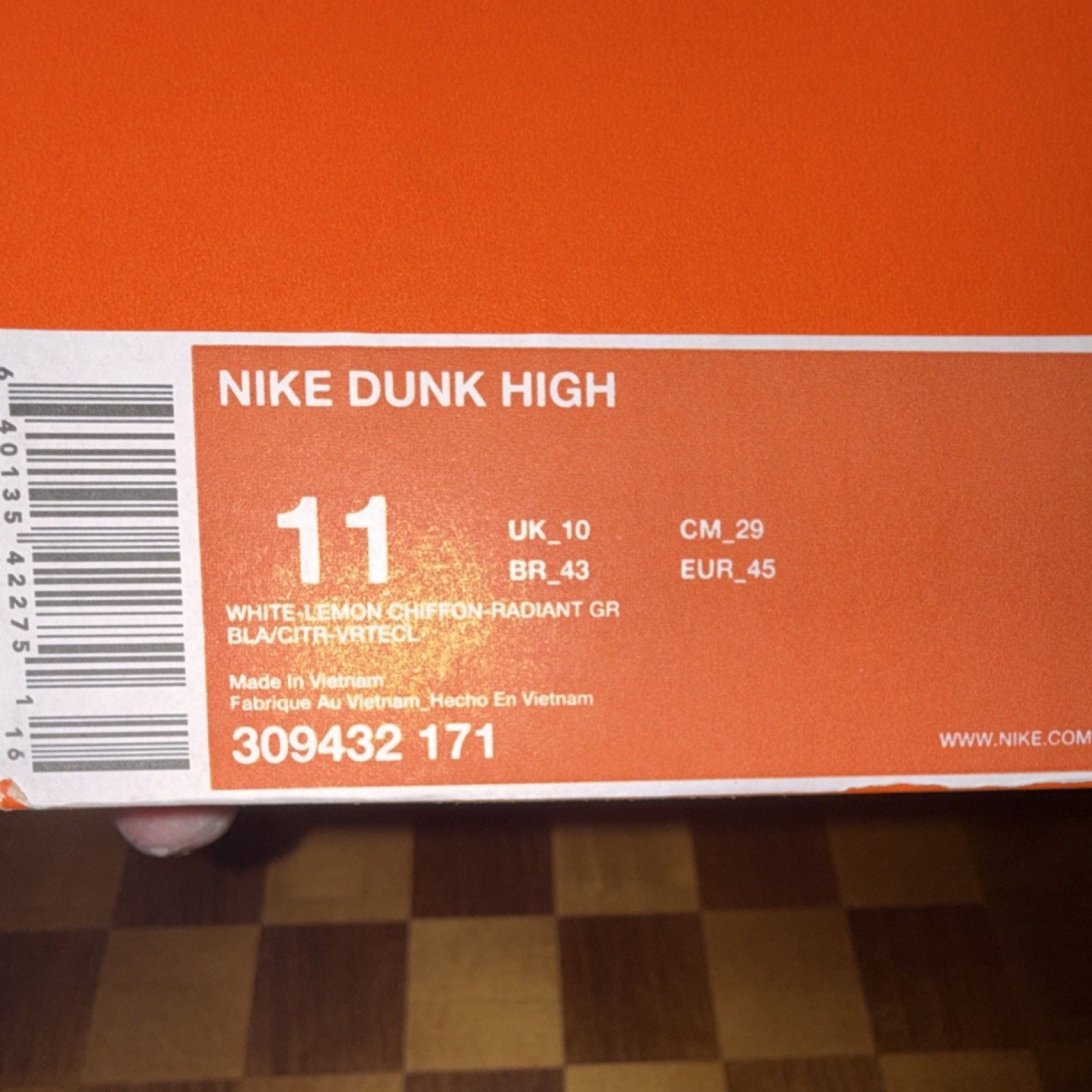 Nike Nike Dunk High White Lemon Chiffon Radiant Green Men's 11M Size US 11 / EU 44 - 9 Thumbnail