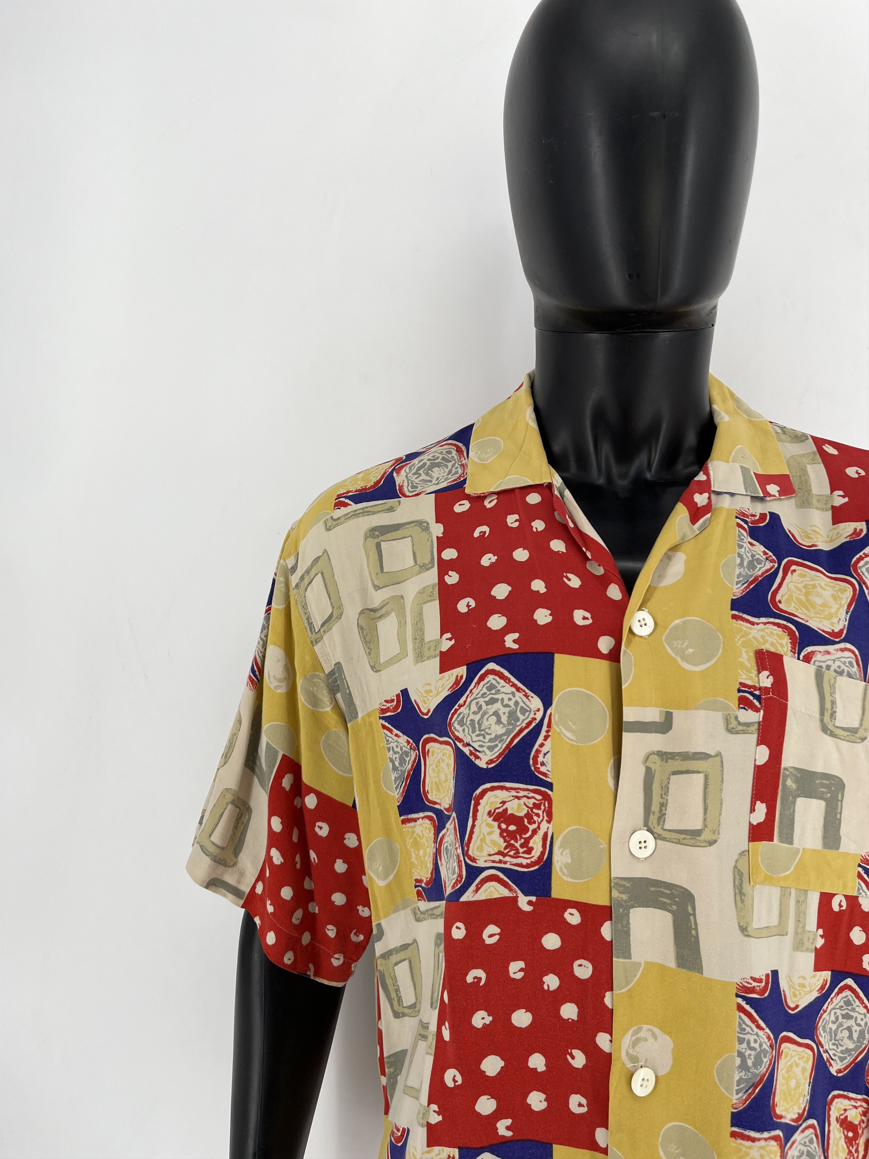 Vintage Vintage Y2K Art Streetwear Hawaiian Travis Scott style Size US L / EU 52-54 / 3 - 6 Thumbnail