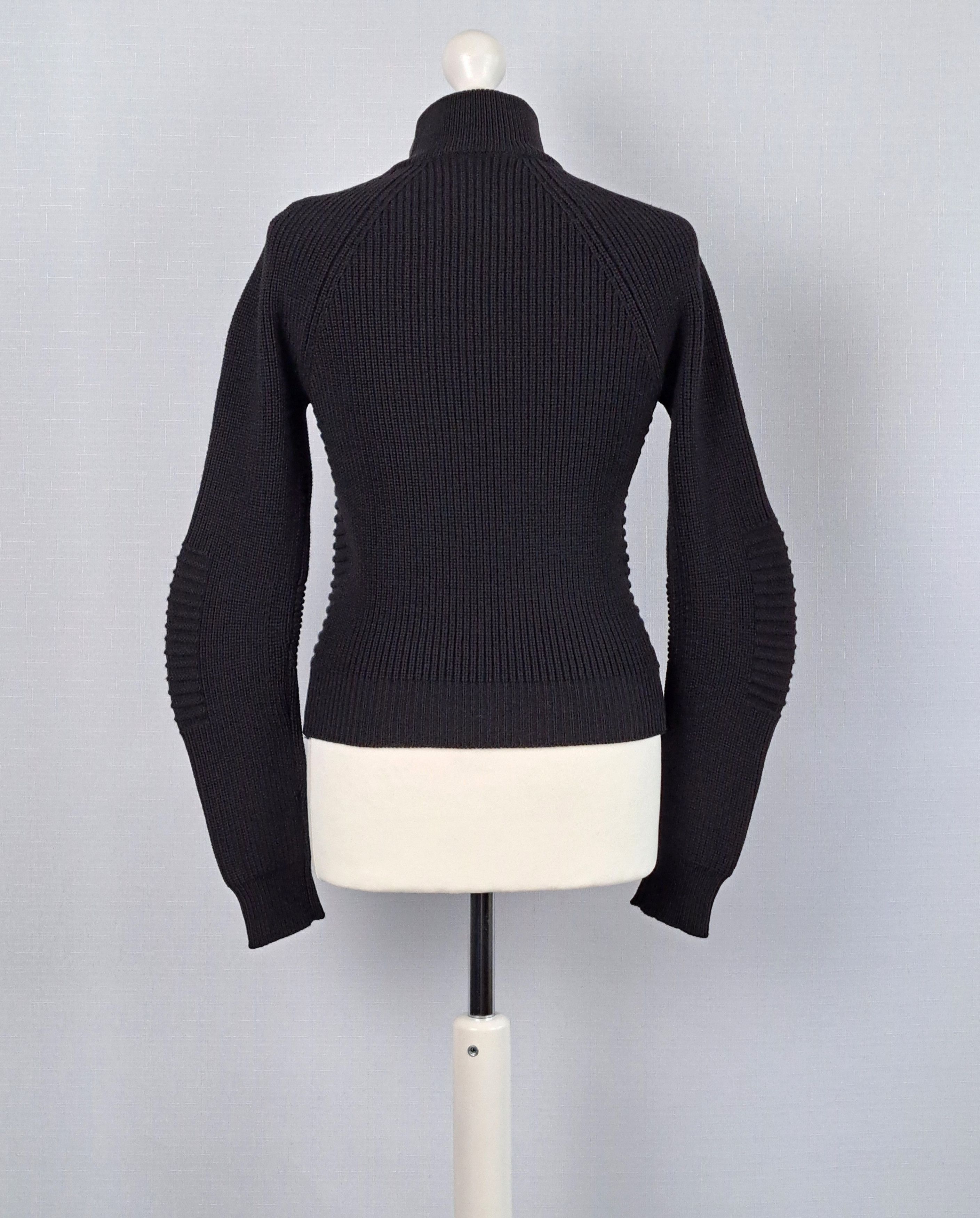 Belstaff BELSTAFF cropped wool sweater. Made in Italy Size XS / US 0-2 / IT 36-38 - 3 Thumbnail