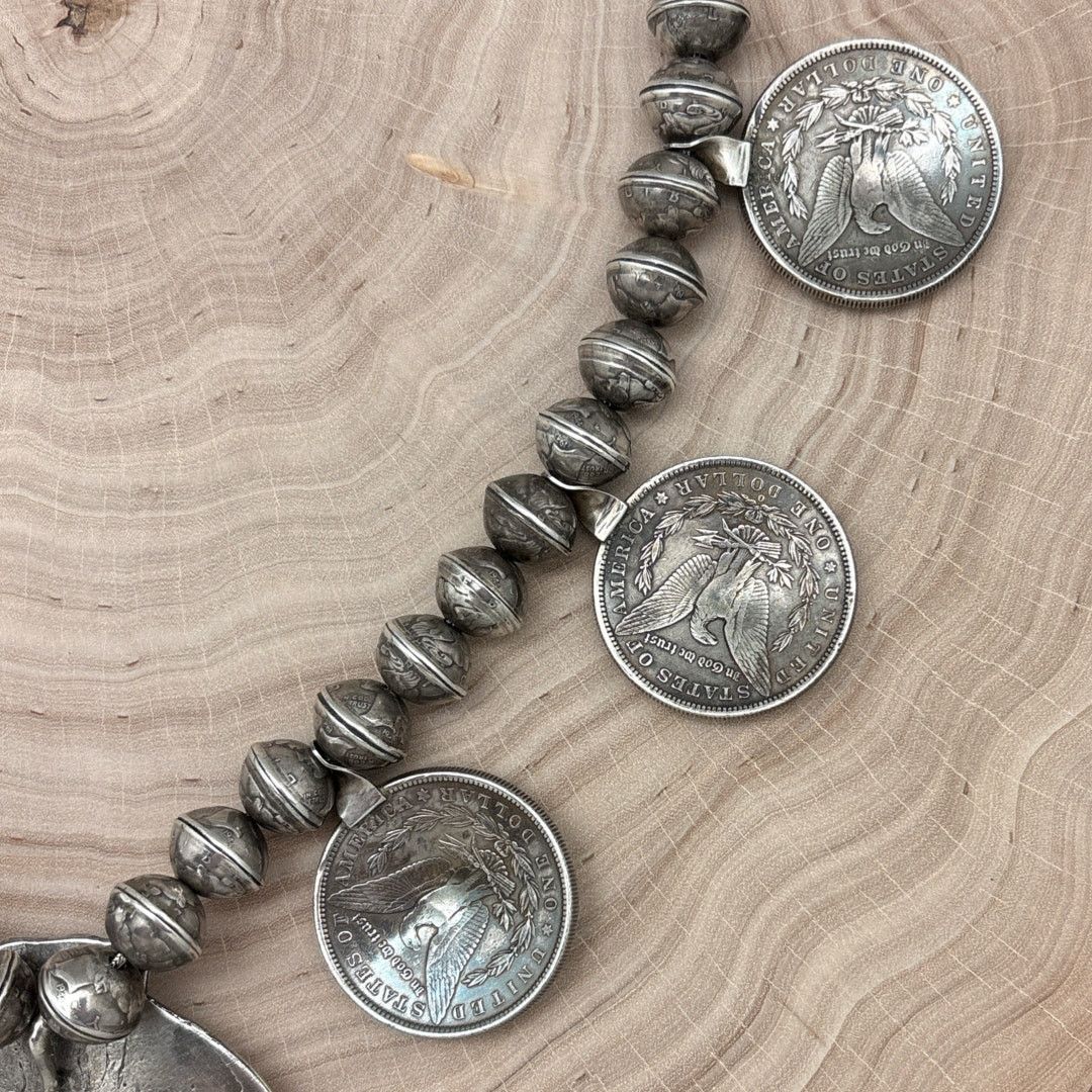 Native 1970s Native American NAVAJO Naja Necklace Morgan Dollars Size ONE SIZE - 5 Thumbnail