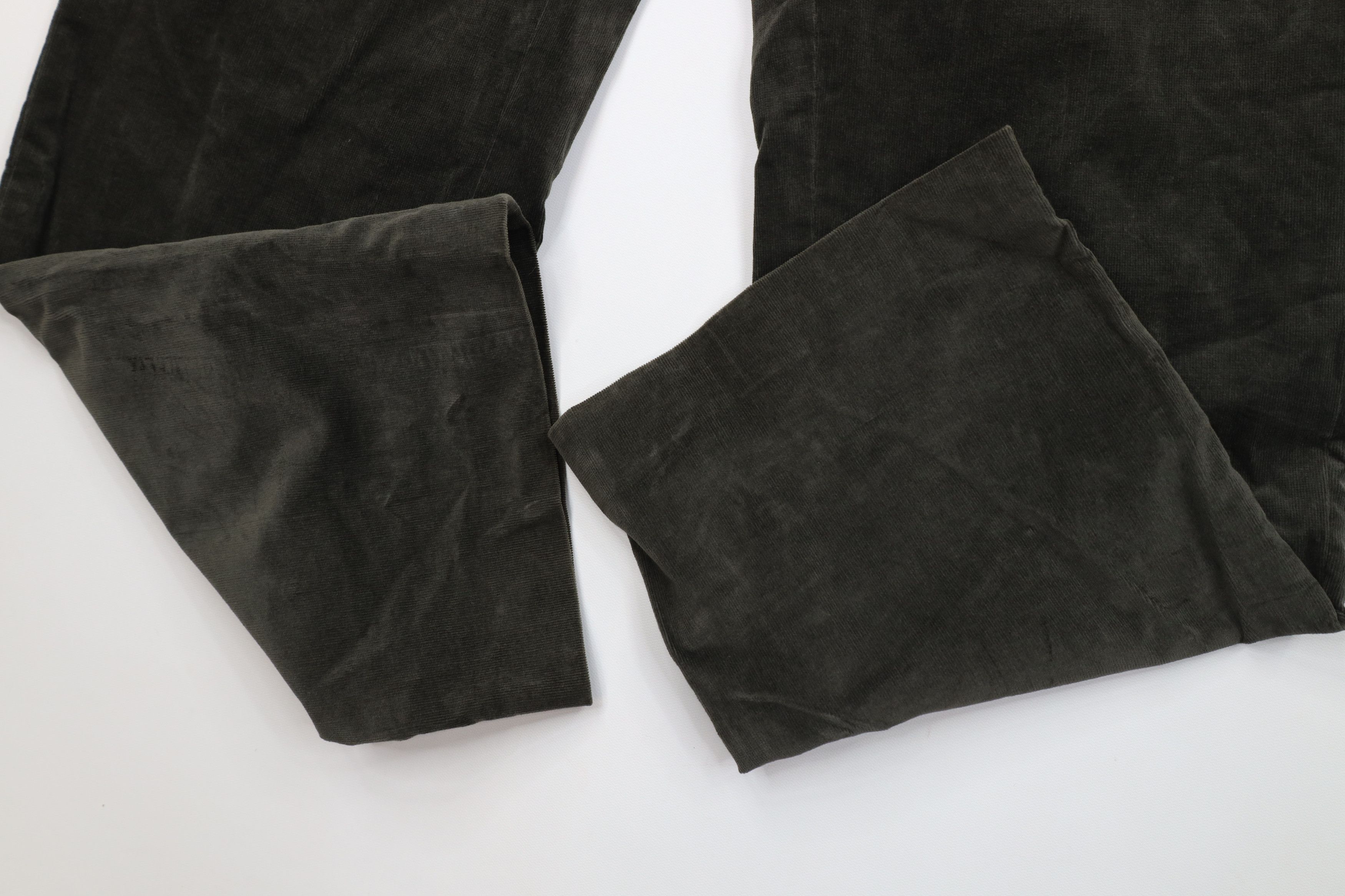 Banana Republic Vintage Y2K 2001 Banana Republic Wide Leg Corduroy Pants Size US 34 / EU 50 - 5 Thumbnail