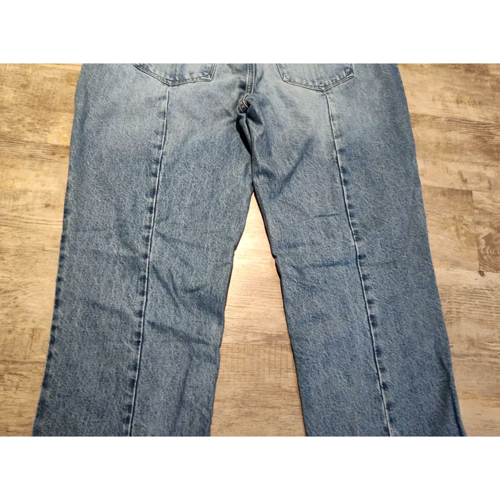 Good American Good American High Rise 90s Split Back Hem Jeans Size 12 Indigo Blue Womens Size 34" / US 12 / IT 48 - 3 Thumbnail