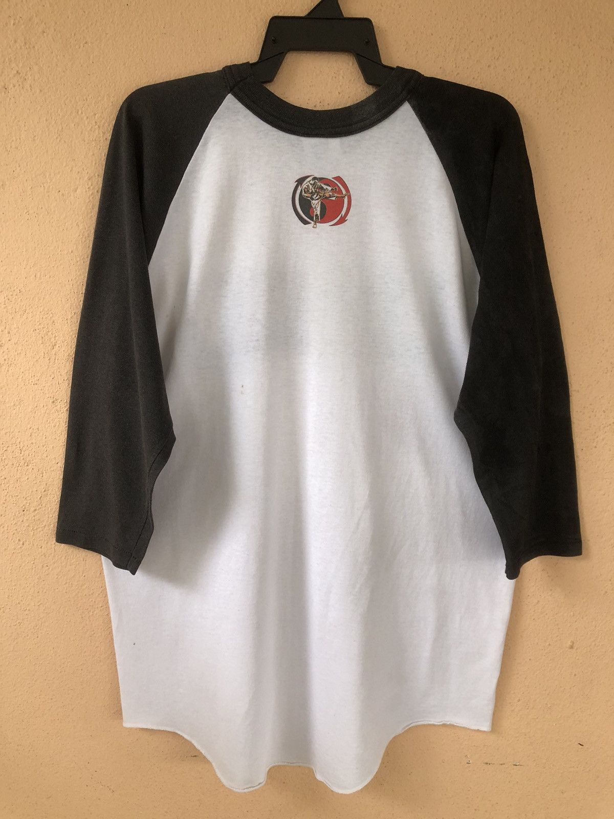 Band Tees × Rap Tees × Vintage Vintage 90s BEASTIE BOYS 3Q Raglan Shirt Size US XL / EU 56 / 4 - 12 Thumbnail