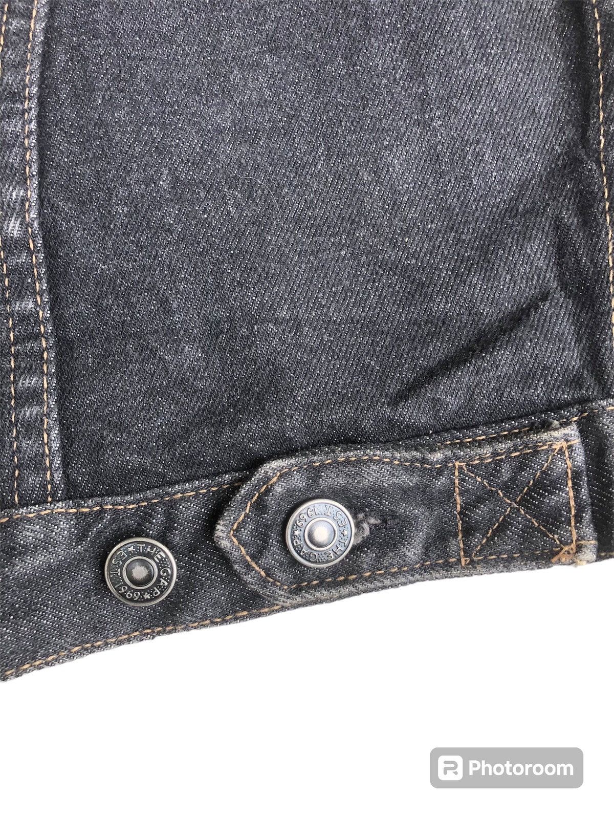 Vintage Vintage Gap Made in usa Denim Jacket Distressed Size US M / EU 48-50 / 2 - 11 Thumbnail