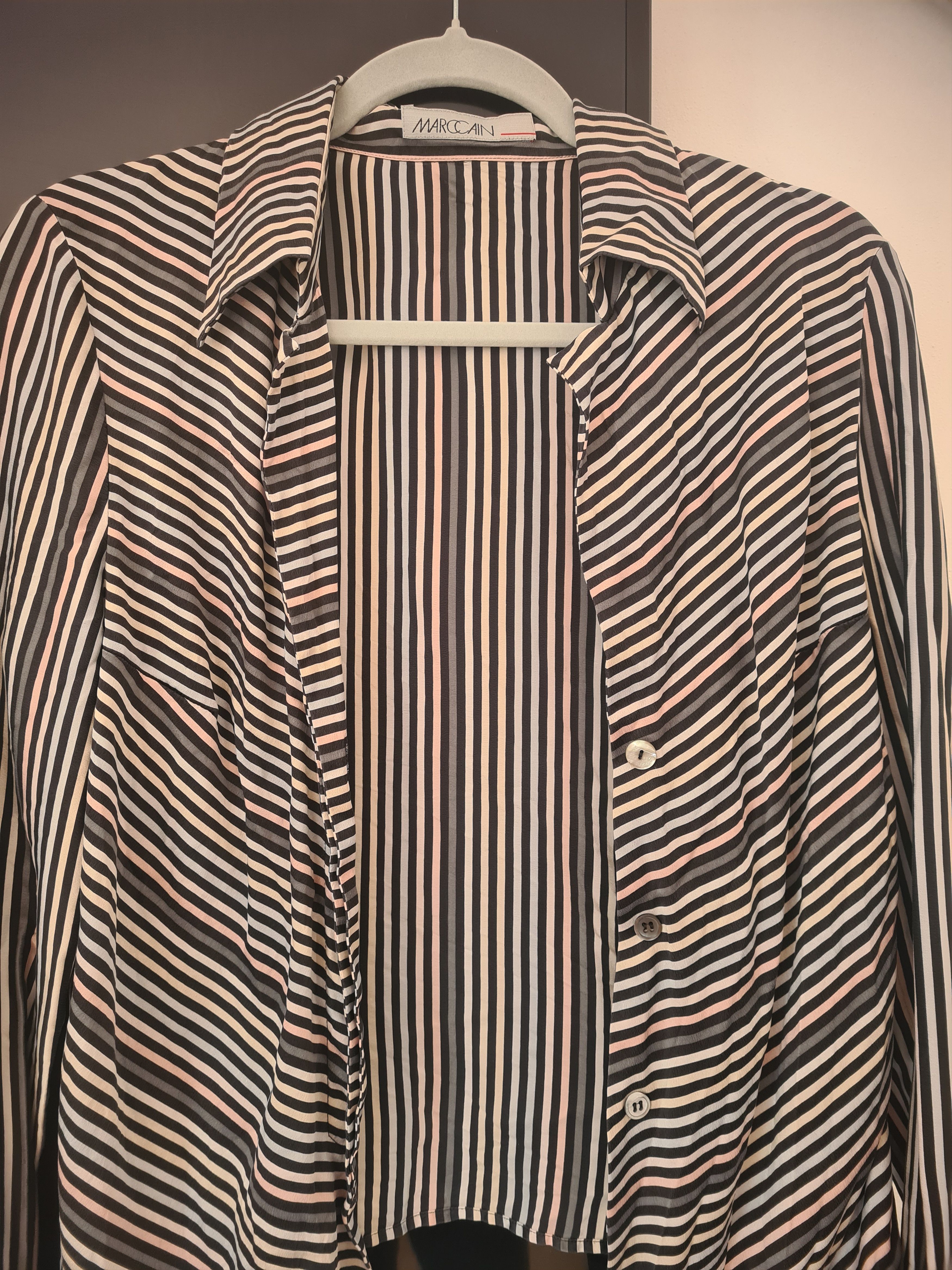 Other Female blouse 100% silk Size S / US 4 / IT 40 - 7 Thumbnail