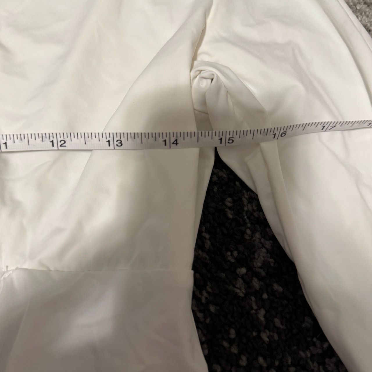 PRINCESS POLLY Princess Polly Long Sleeve White Cut Out Ring Top Size L / US 10 / IT 46 - 6 Thumbnail